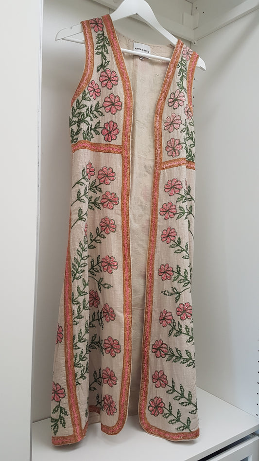 Caftan sans manches à imprimé floral