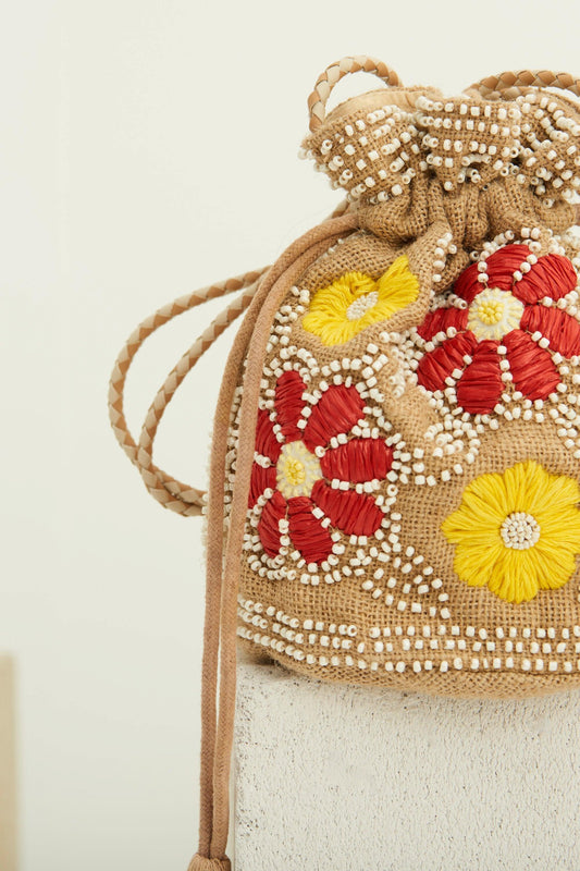 Bolso tipo cubo bordado Yuke - Rojo