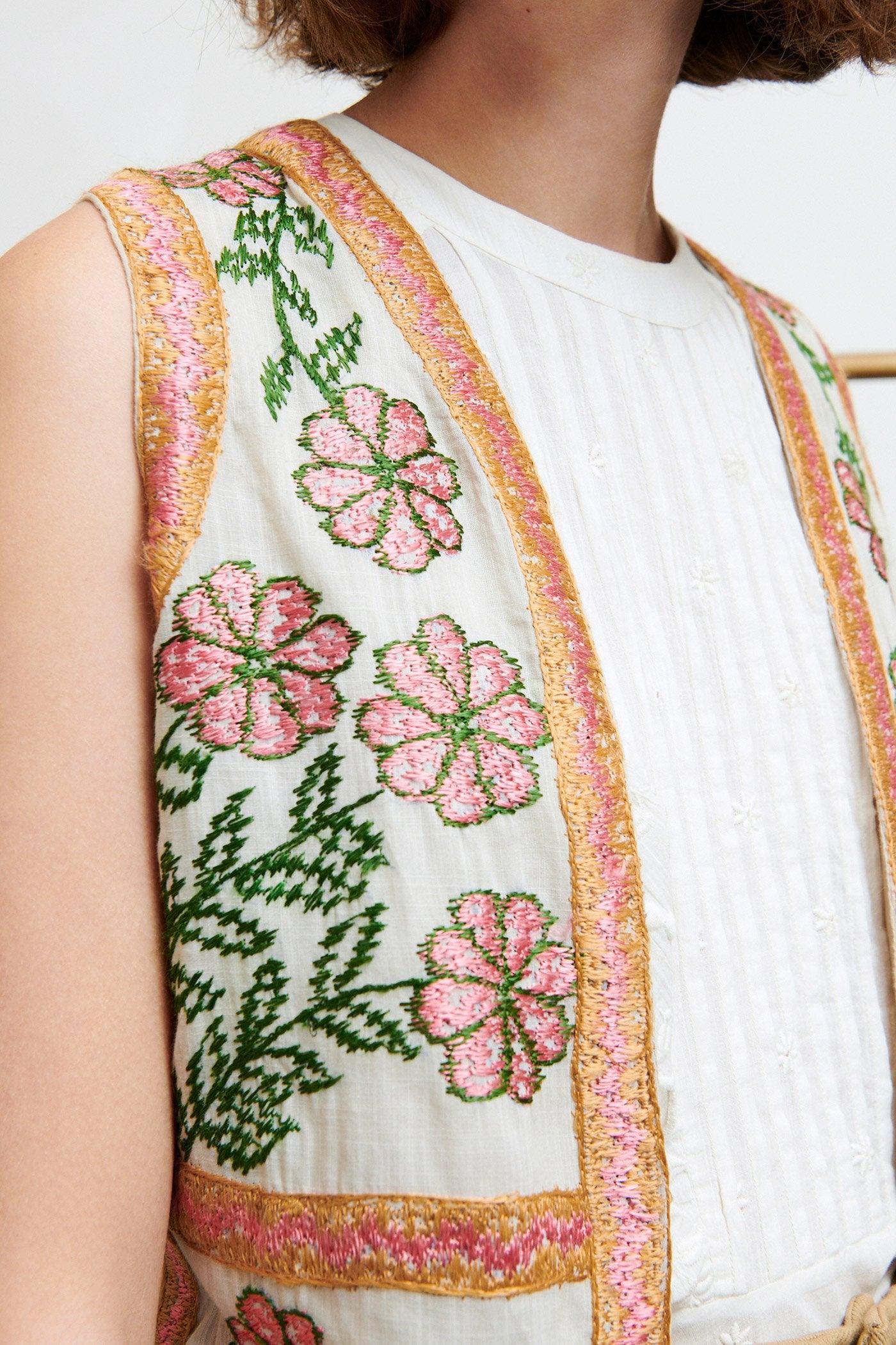 Wood Multicolor Vest