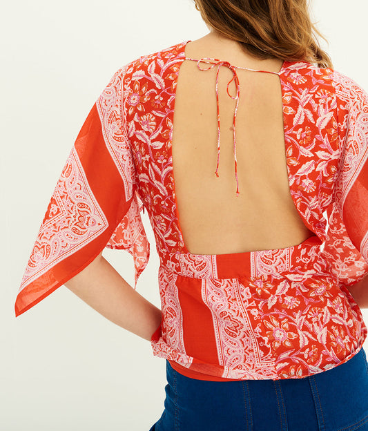 Haut en soie imprimée Iloni