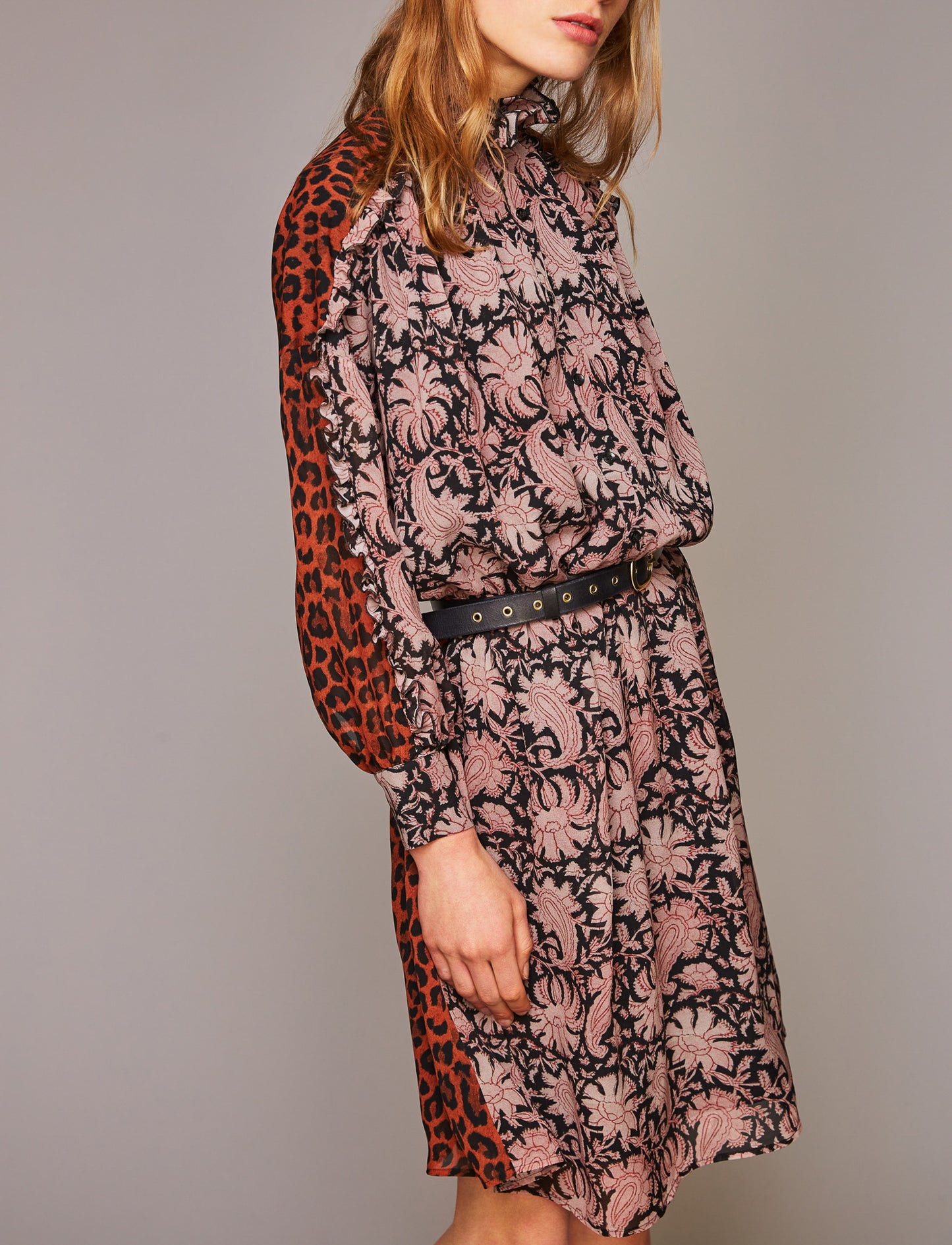 Robe en soie Flowers