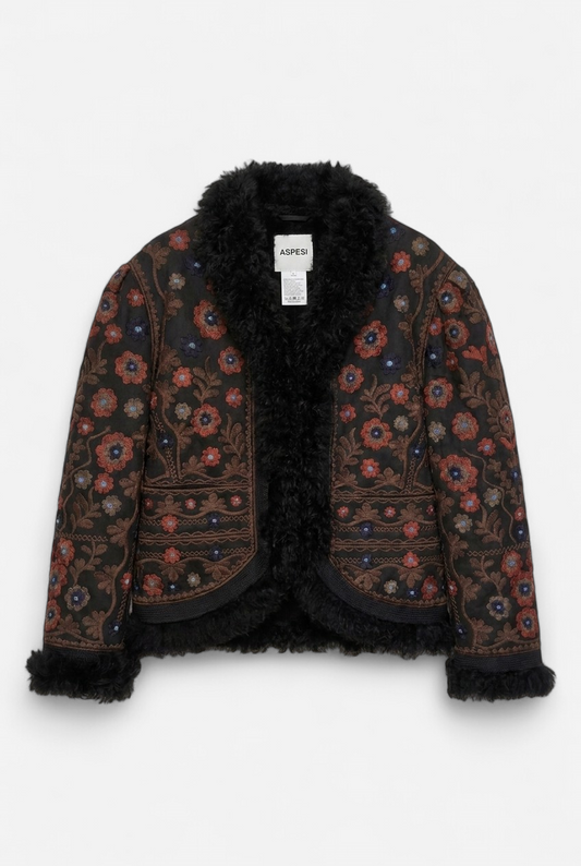 Veste avec broderies florales