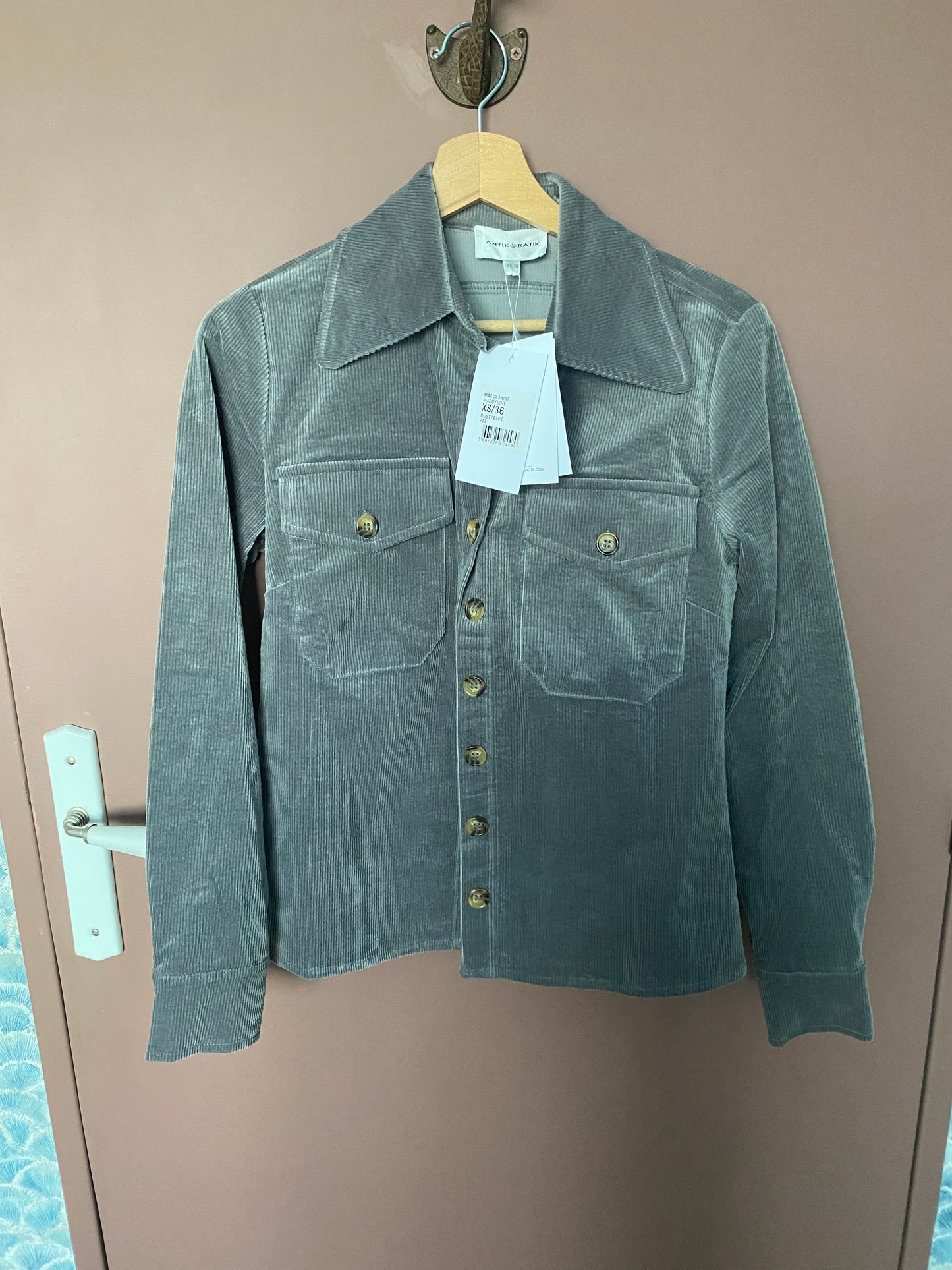 Camisa Maggy nueva con etiqueta