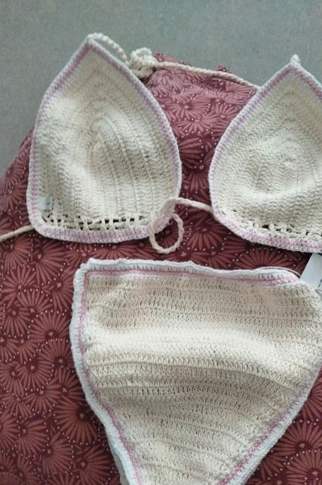 Maillot de bain en crochet Antik Batik neuf avec étiquette.