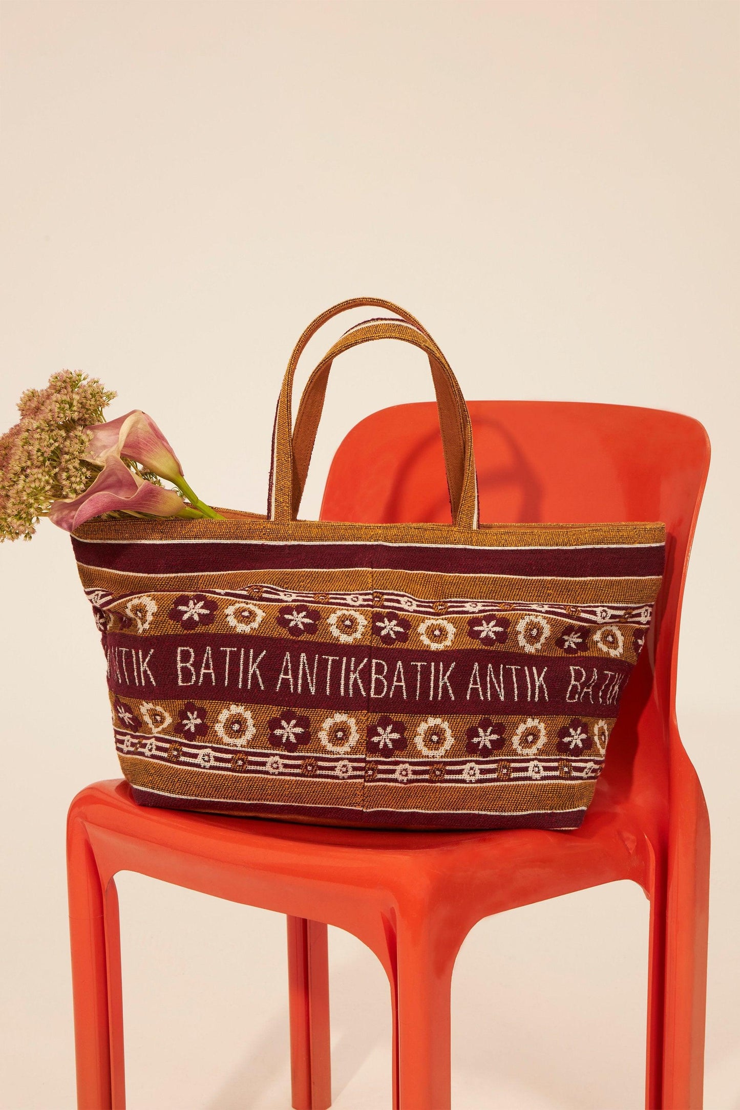 Bolso grande de paja tejida