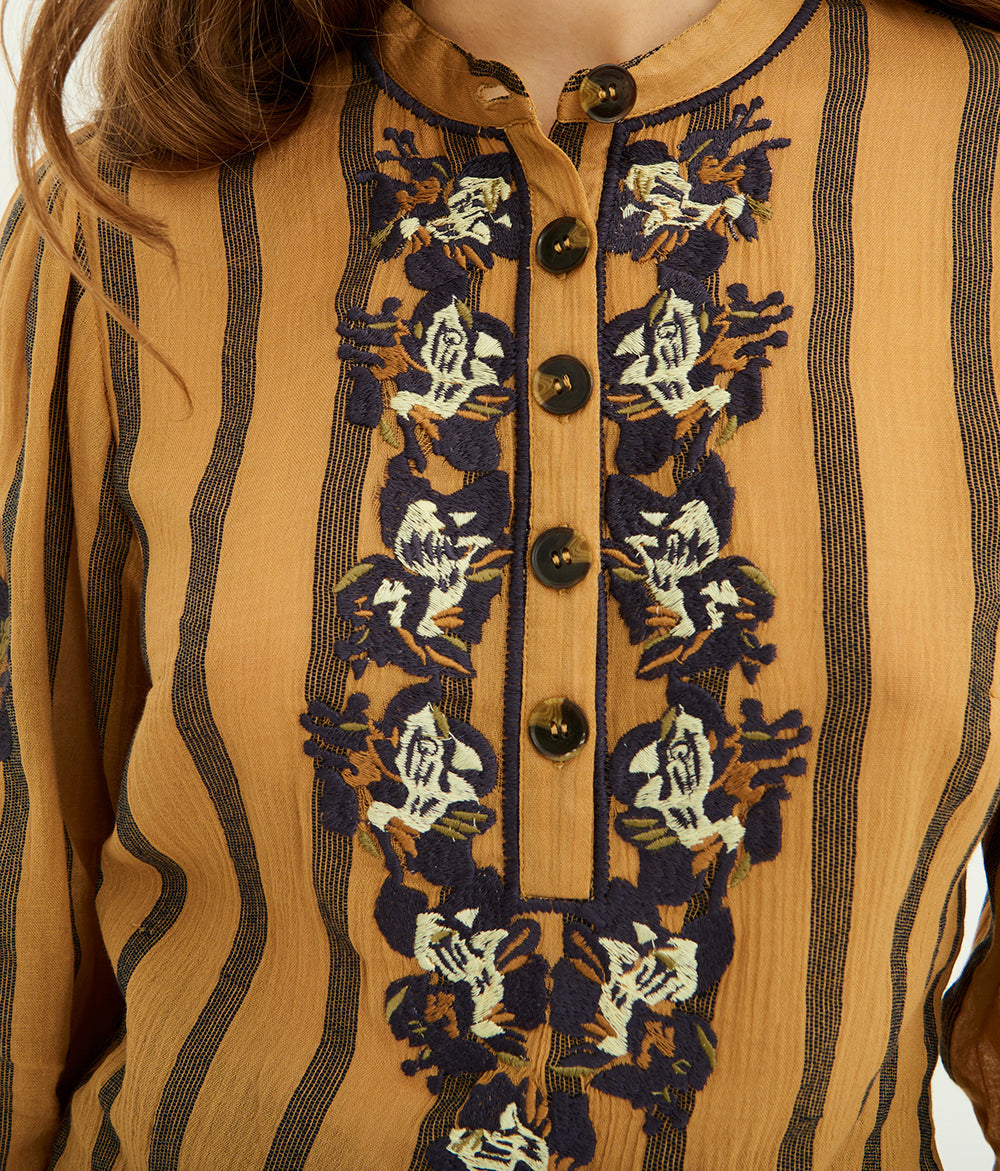 Blouse brodée Rosita