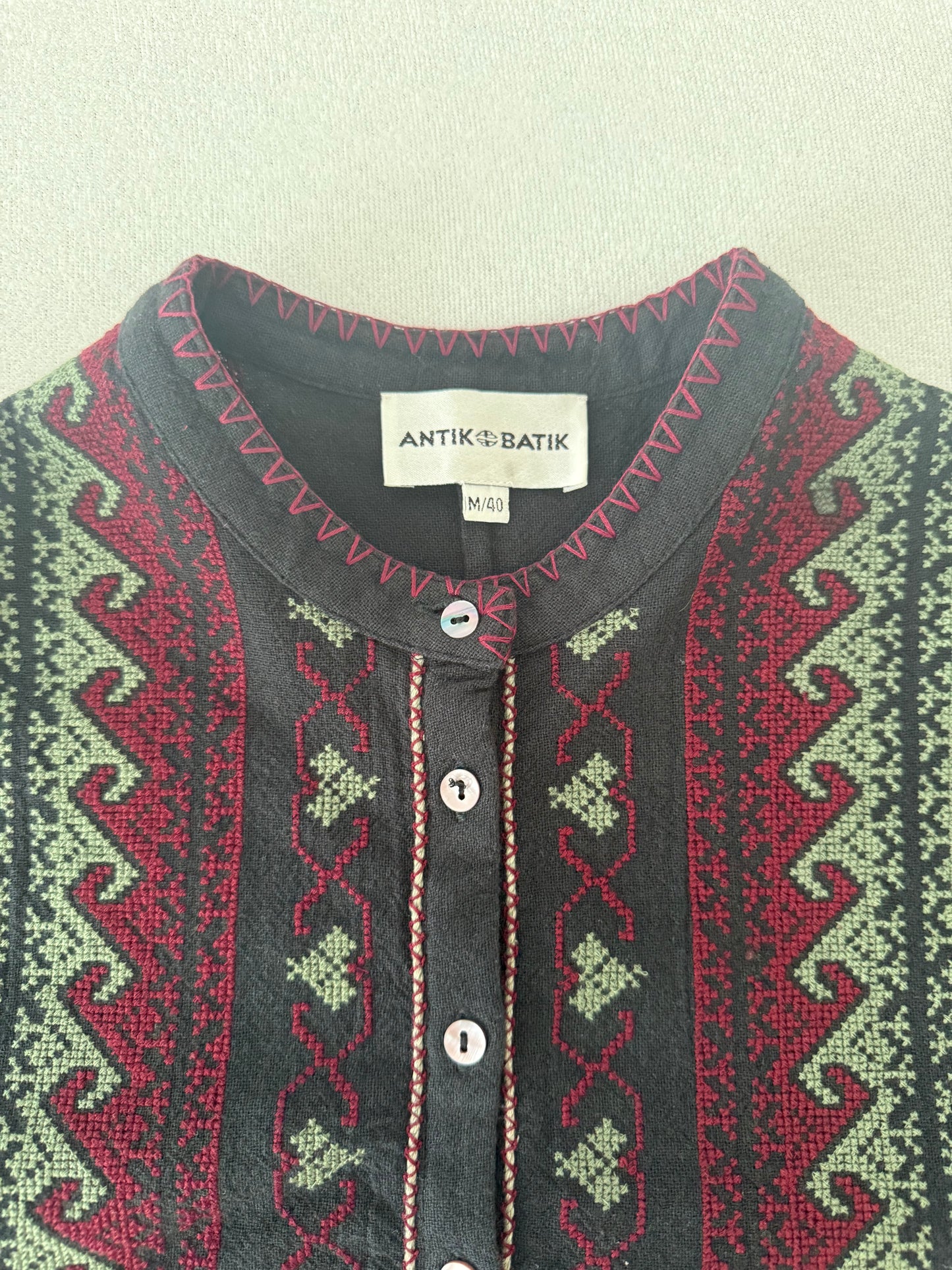 Blouse brodée Lyna
