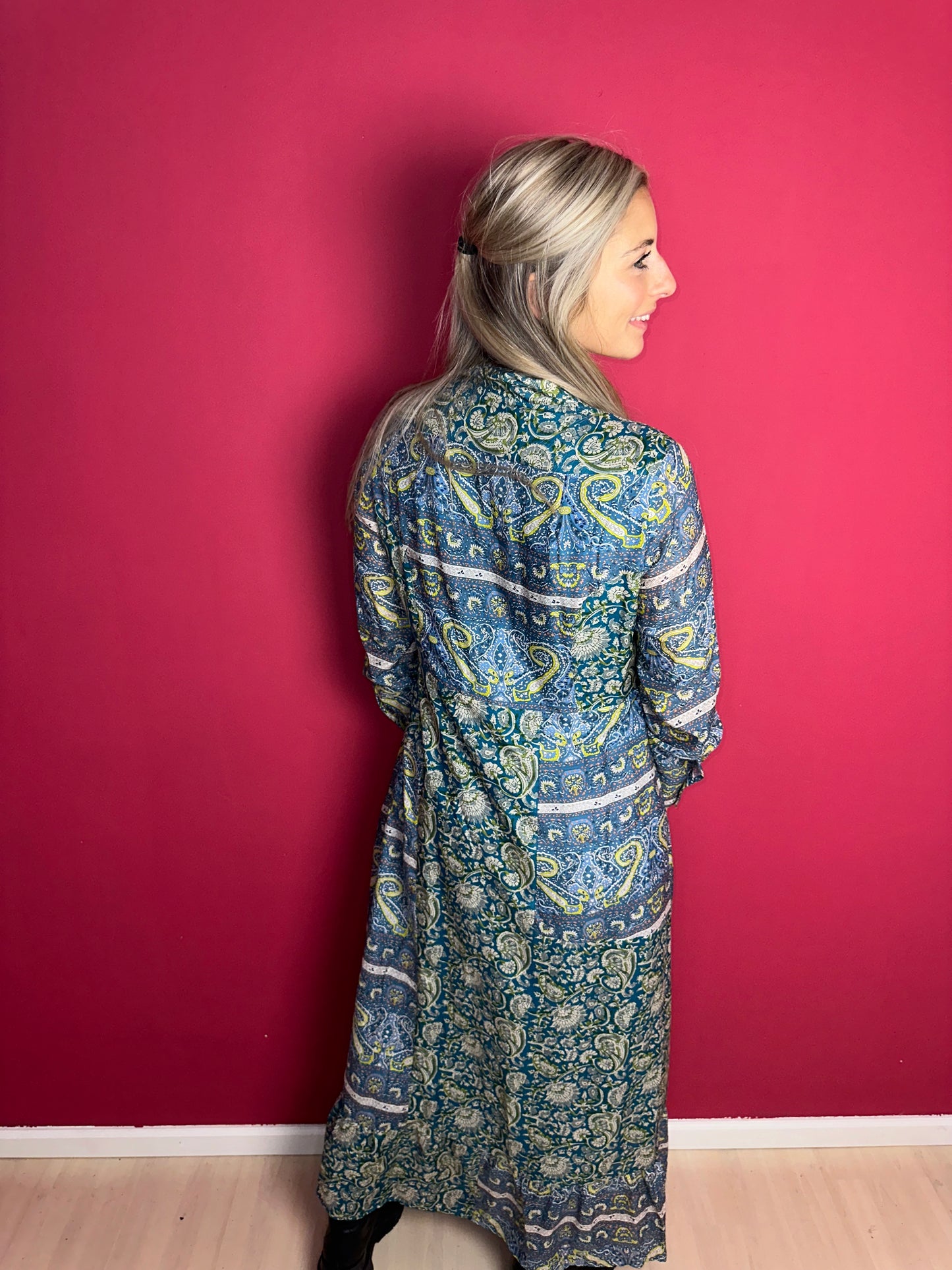 vestido camisero largo de seda Kheti