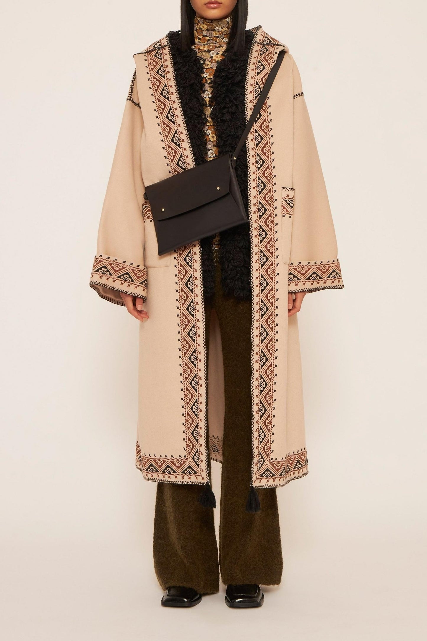 Condor long embroidered coat