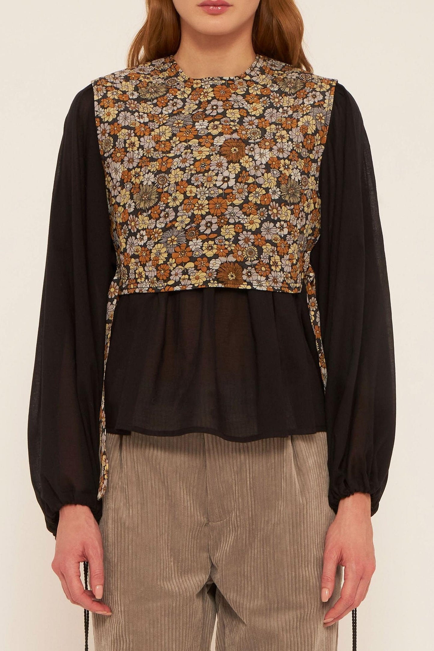 Colline bib front top