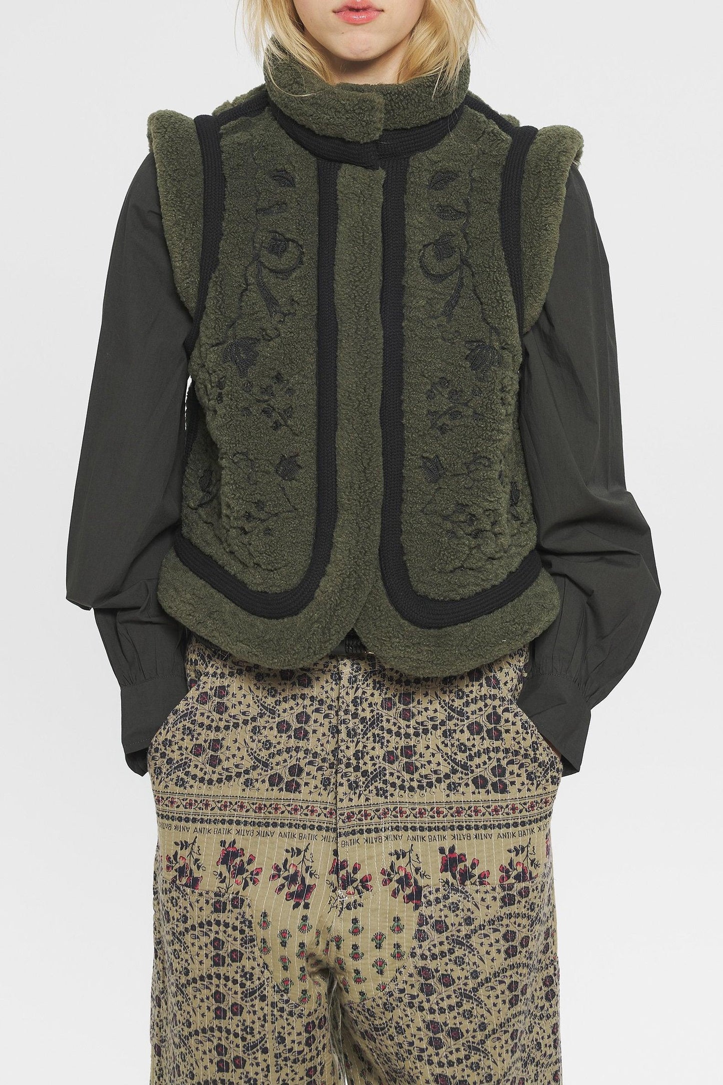Saliba Embroidered gilet