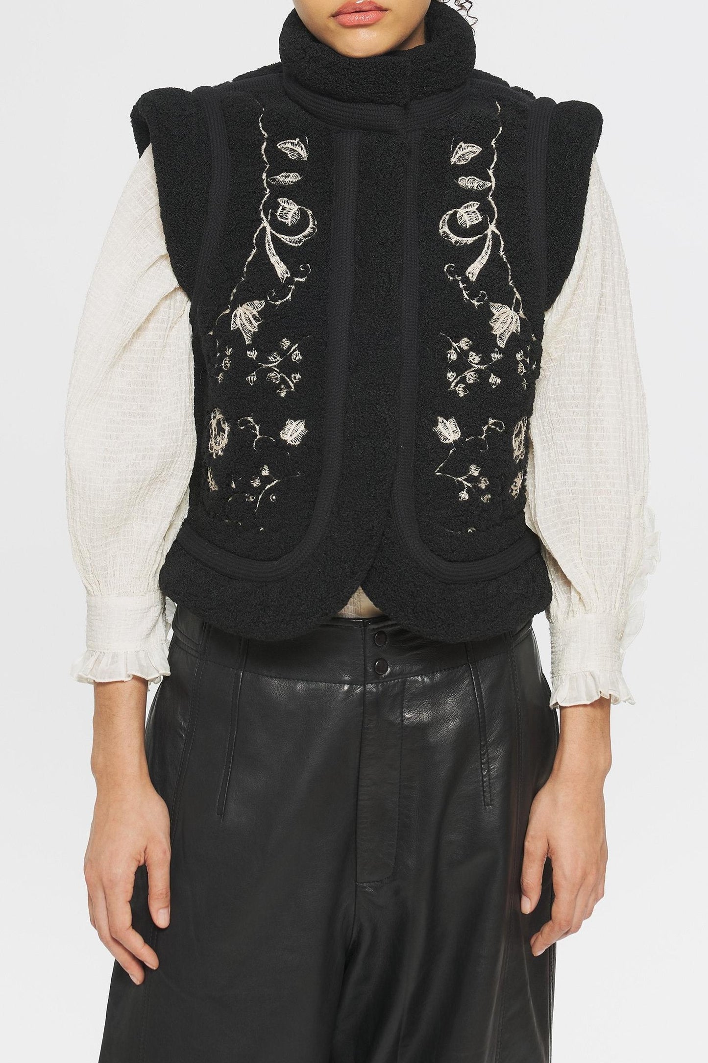 Saliba Embroidered gilet