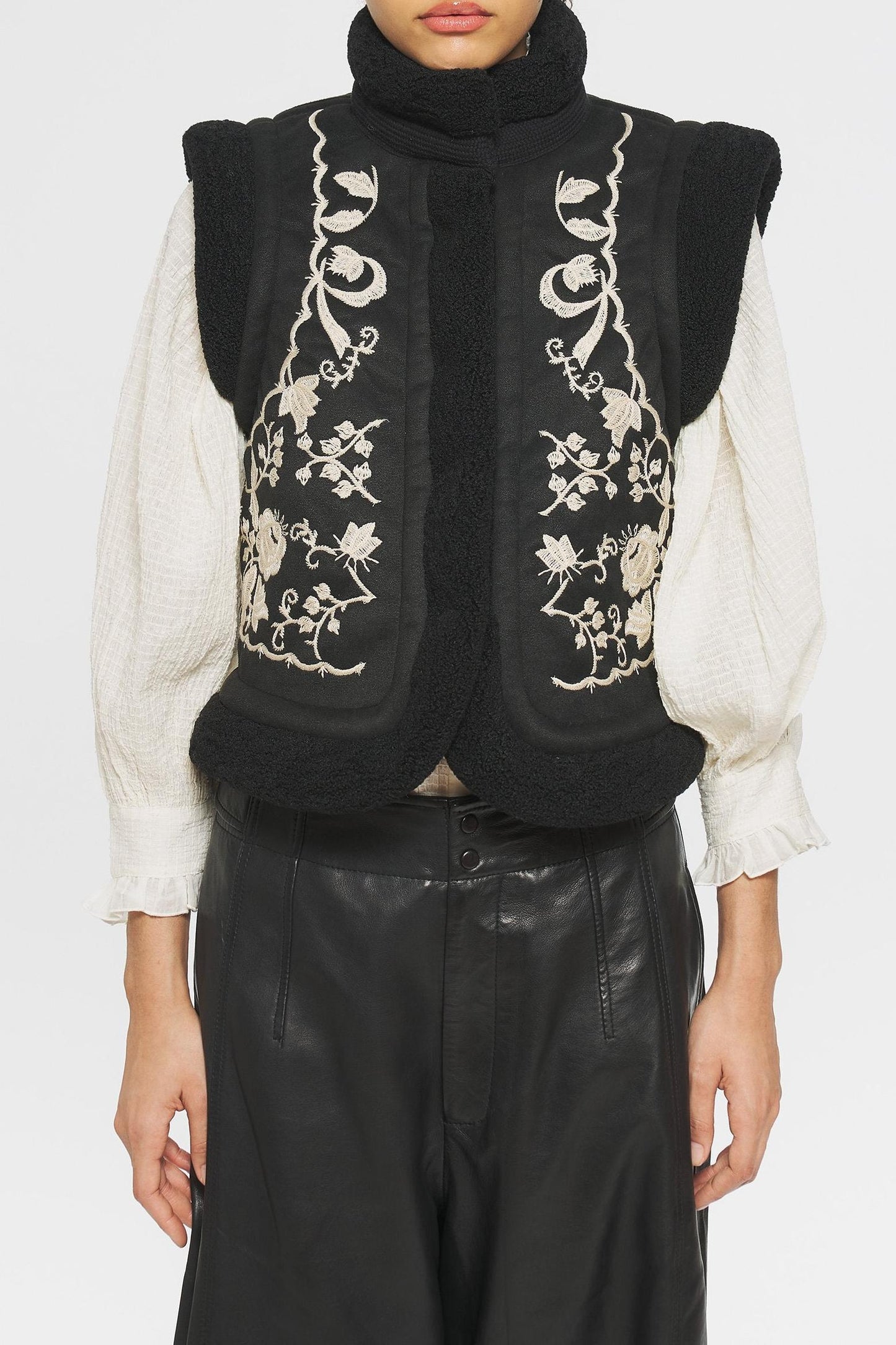 Saliba Embroidered gilet