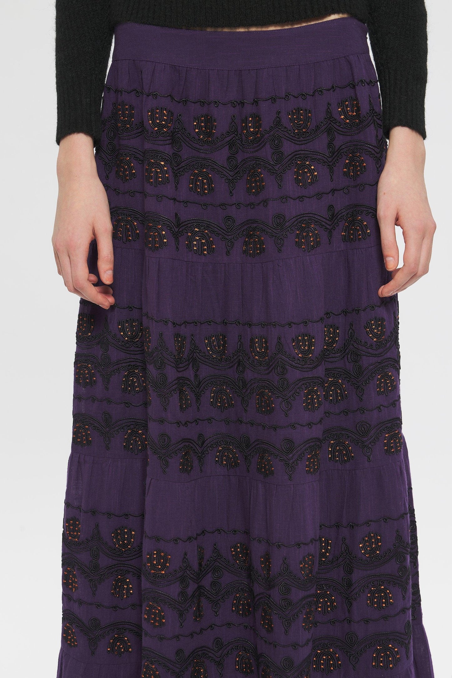Nelly Embroidered skirt