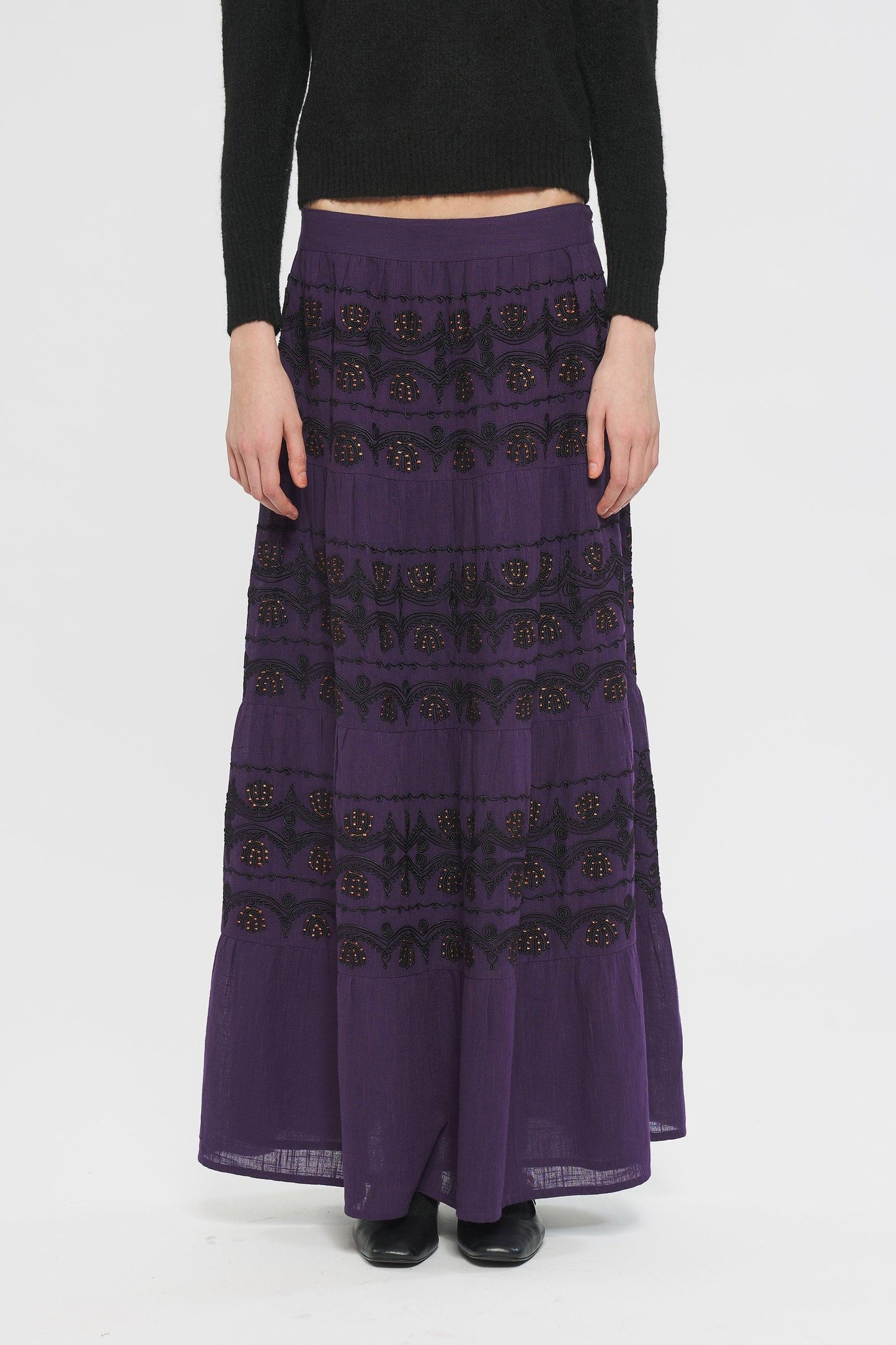 Nelly Embroidered skirt