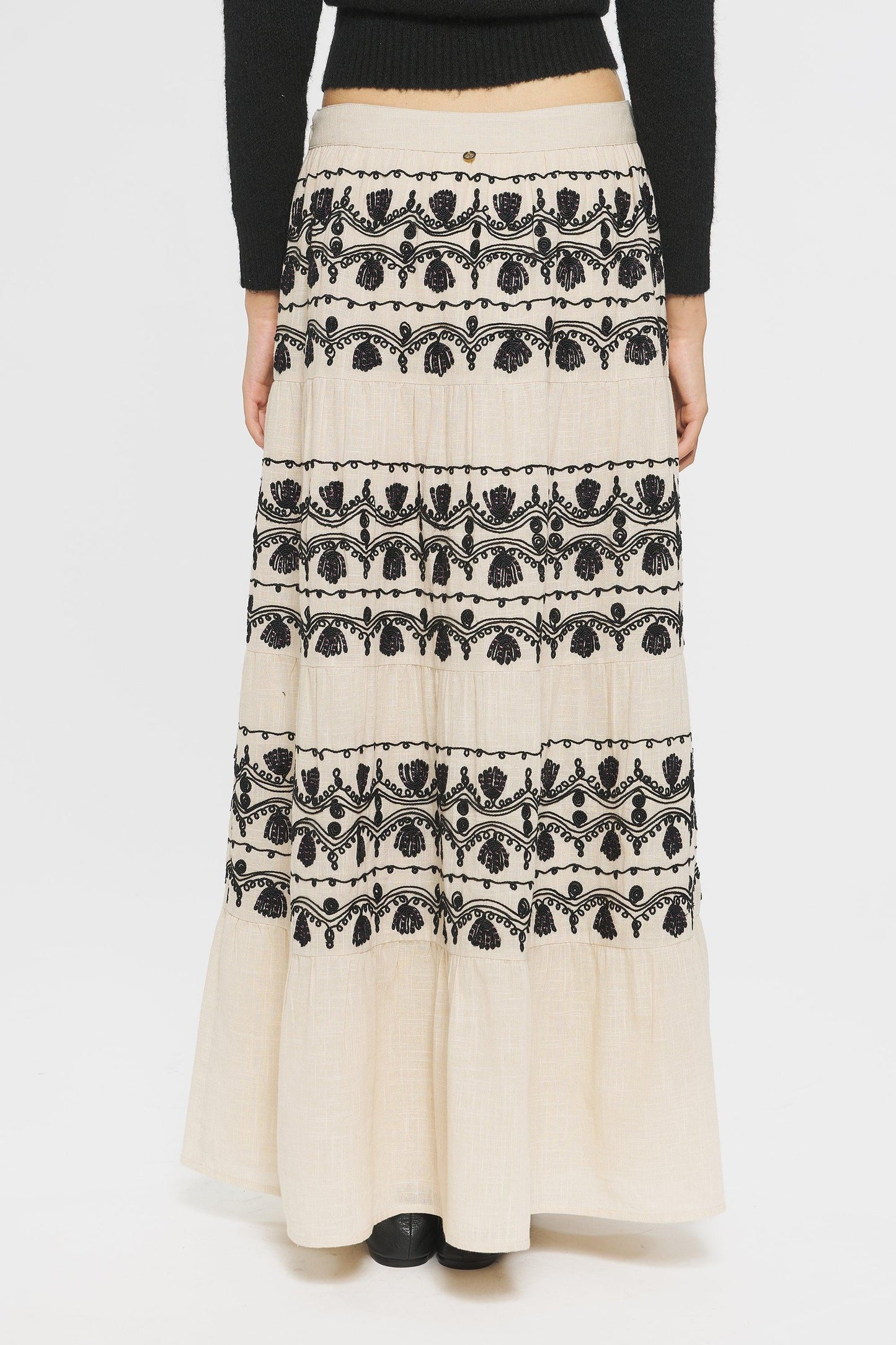 Nelly Embroidered skirt