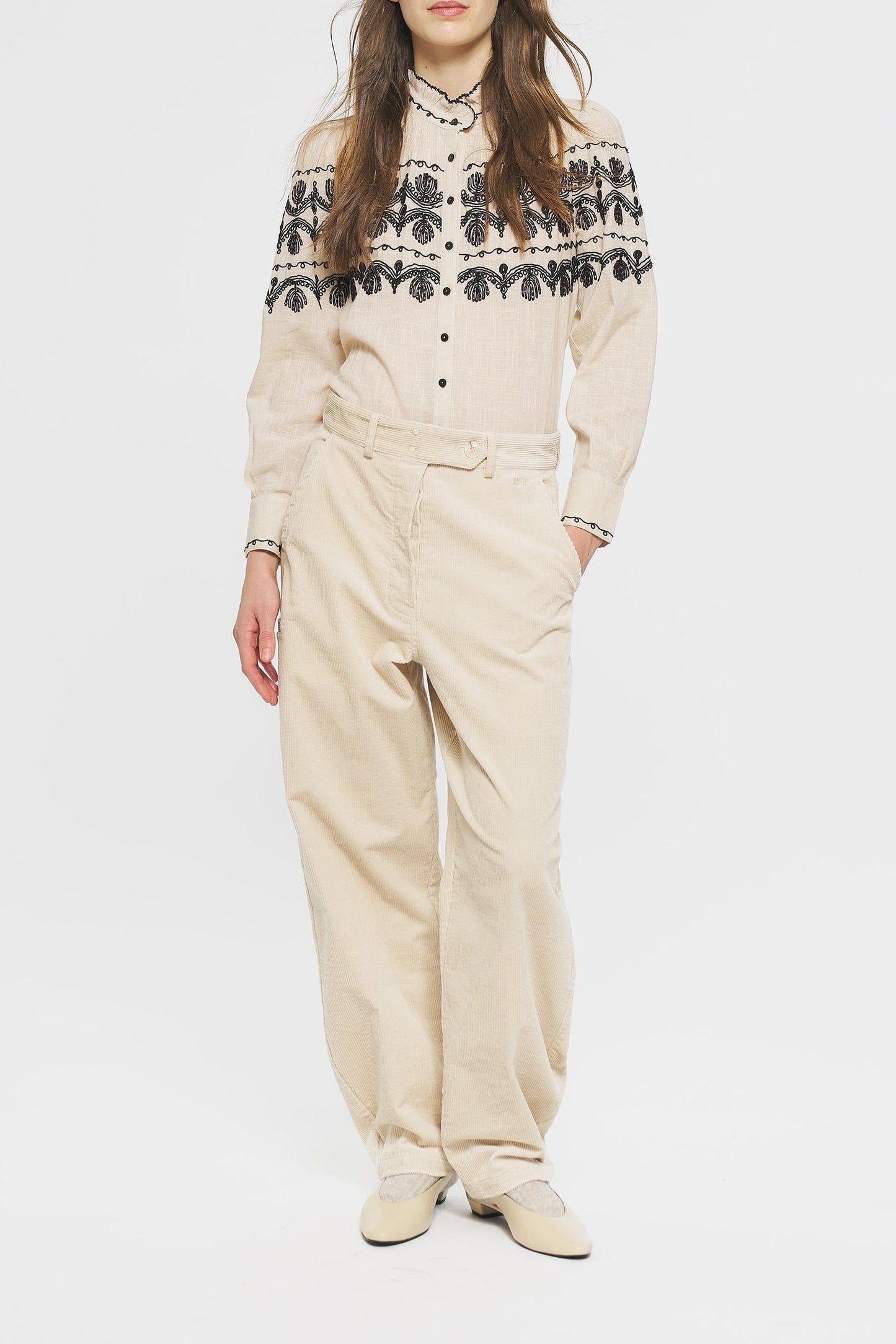 Nelly Embroidered blouse
