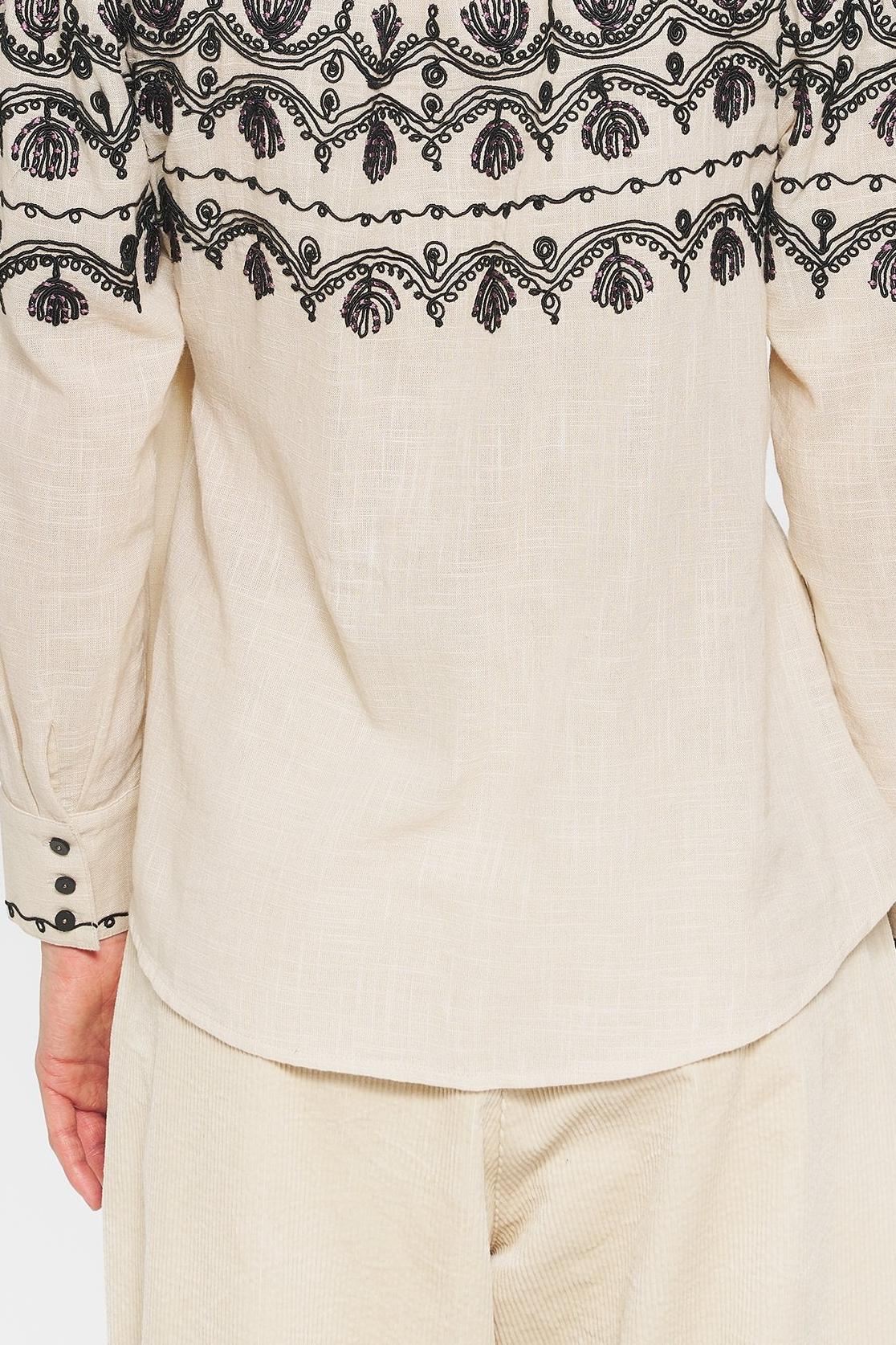 Nelly Embroidered blouse