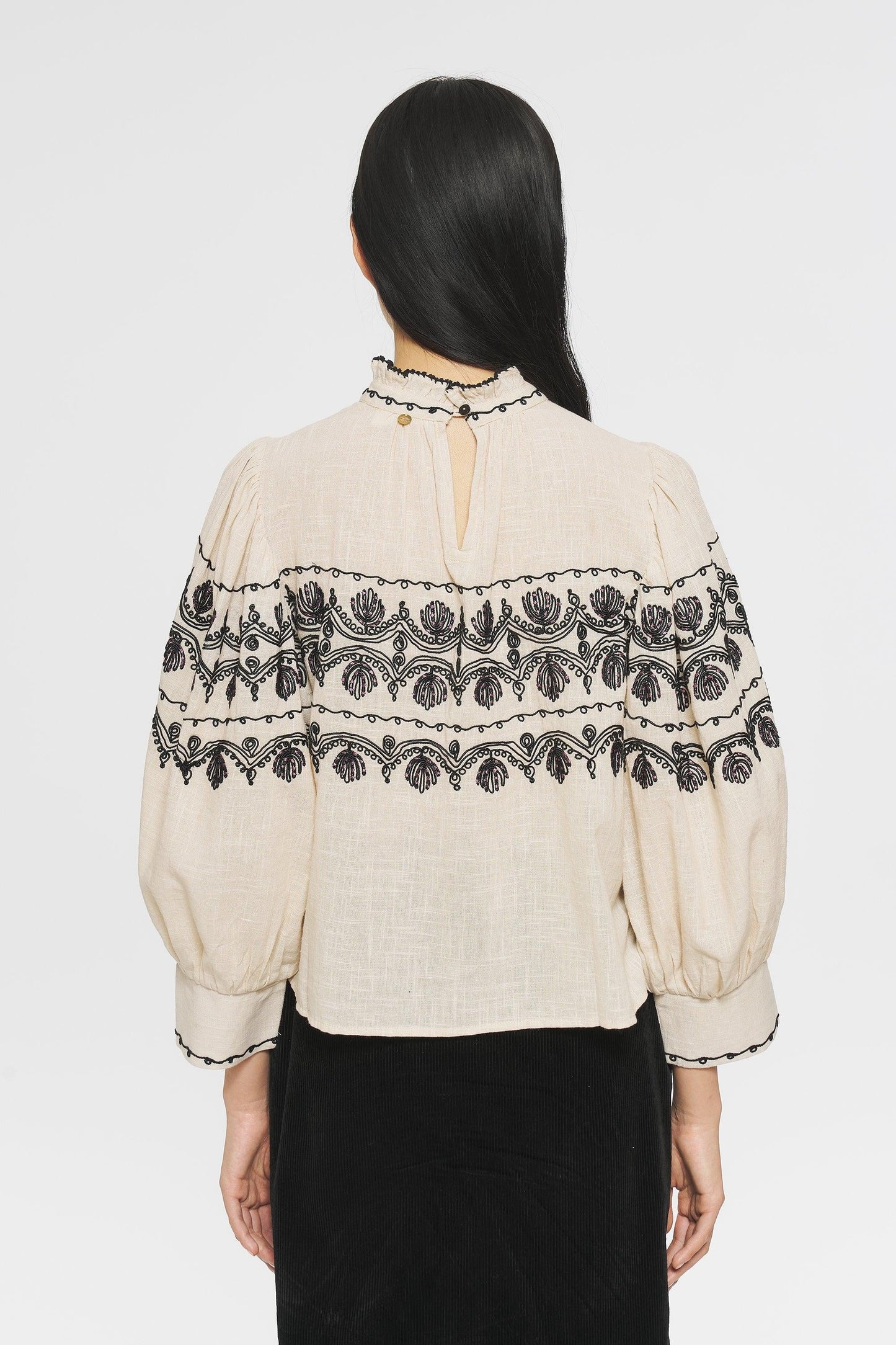 Nelly Embroidered blouse