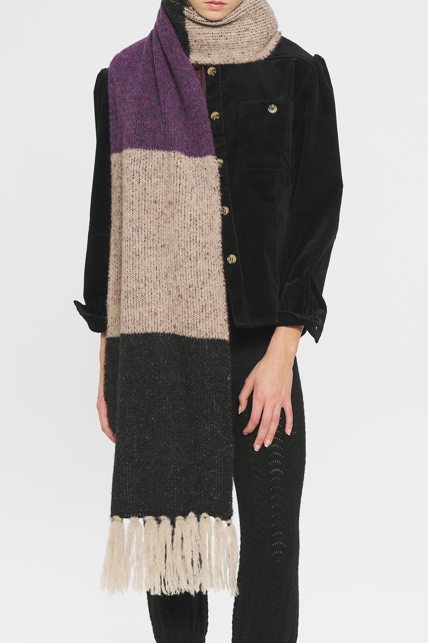 Gina Scarf