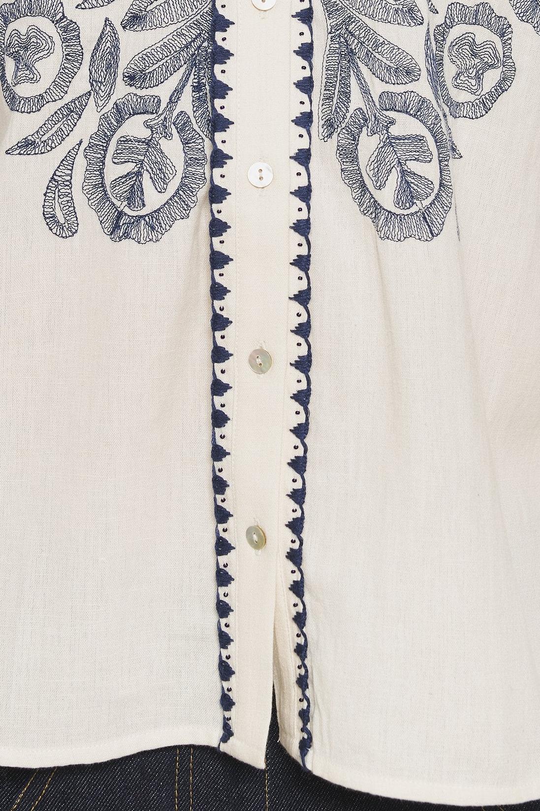 Eglantine Embroidered blouse