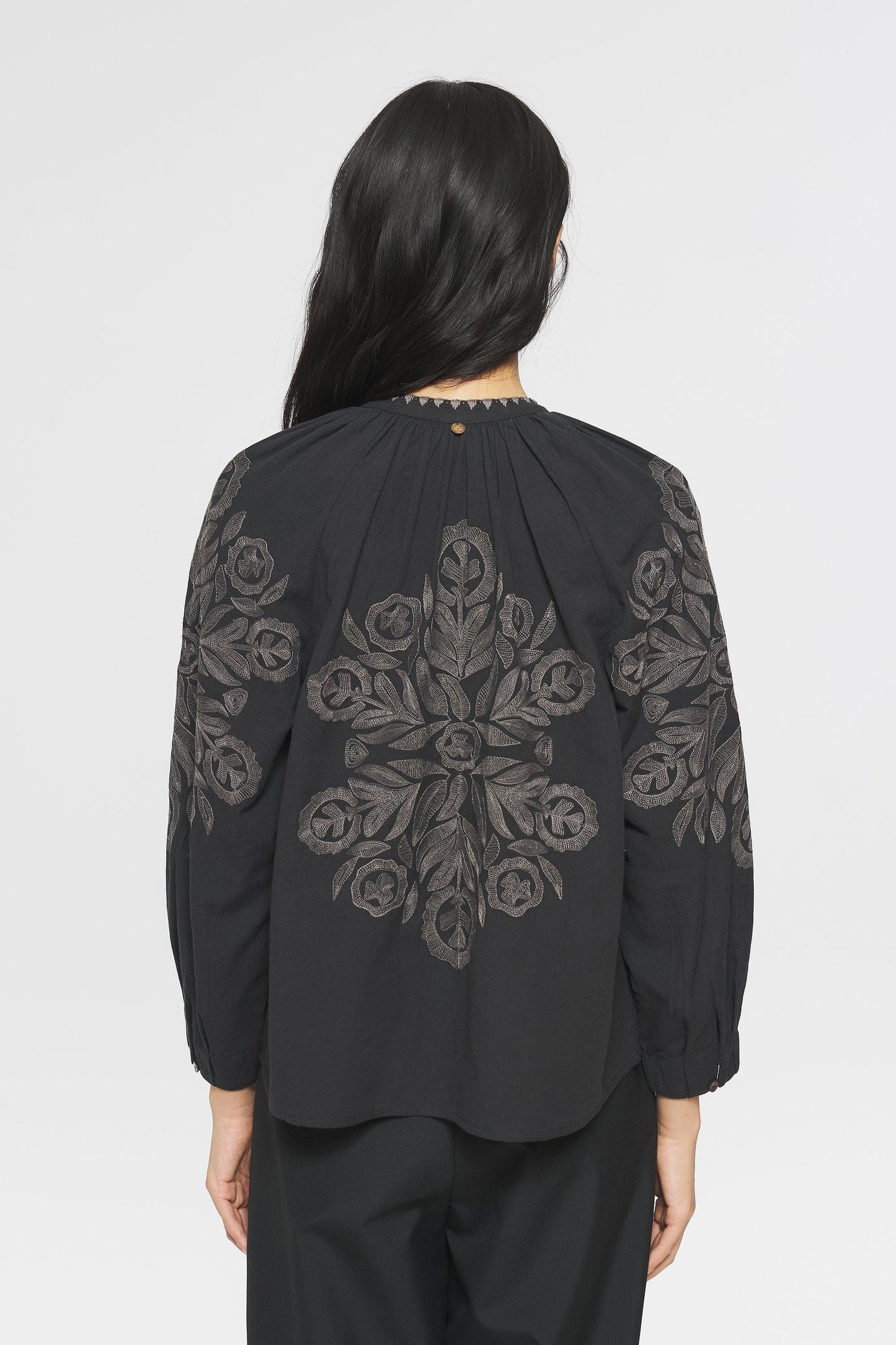 Eglantine Embroidered blouse