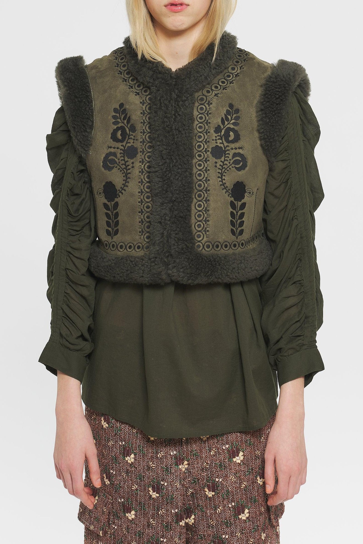 Dune Embroidered reversible gilet