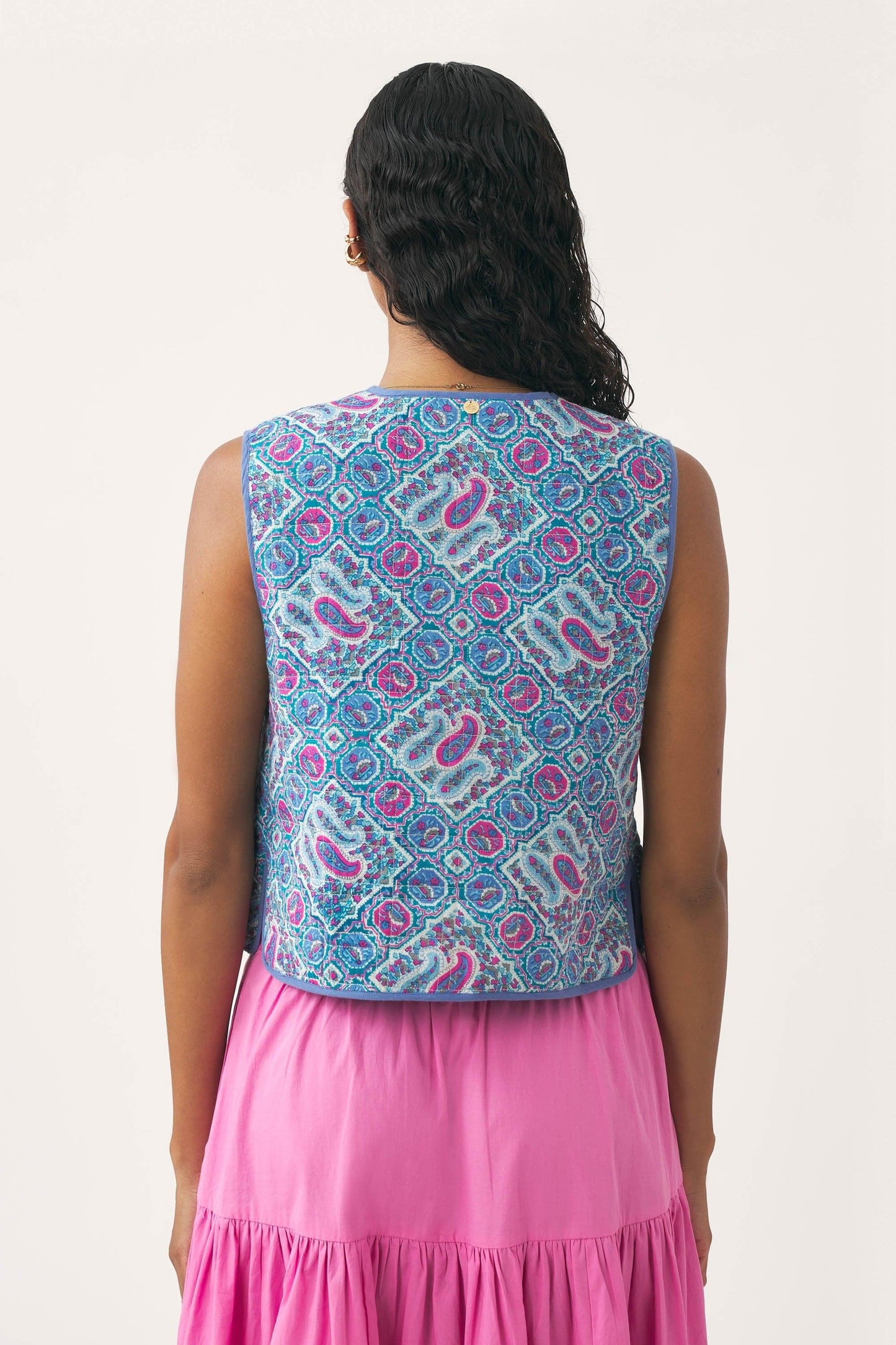 Zena vest