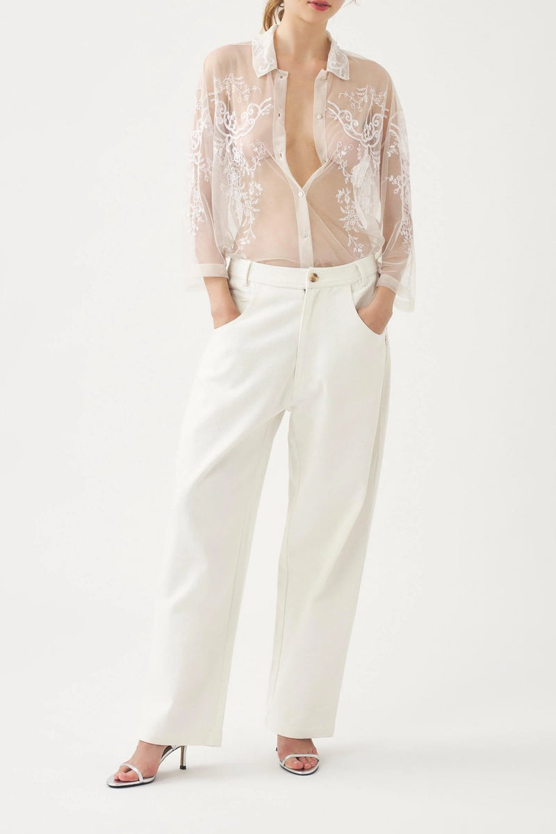 T-shirt Victoria crème, blouse transparente brodée