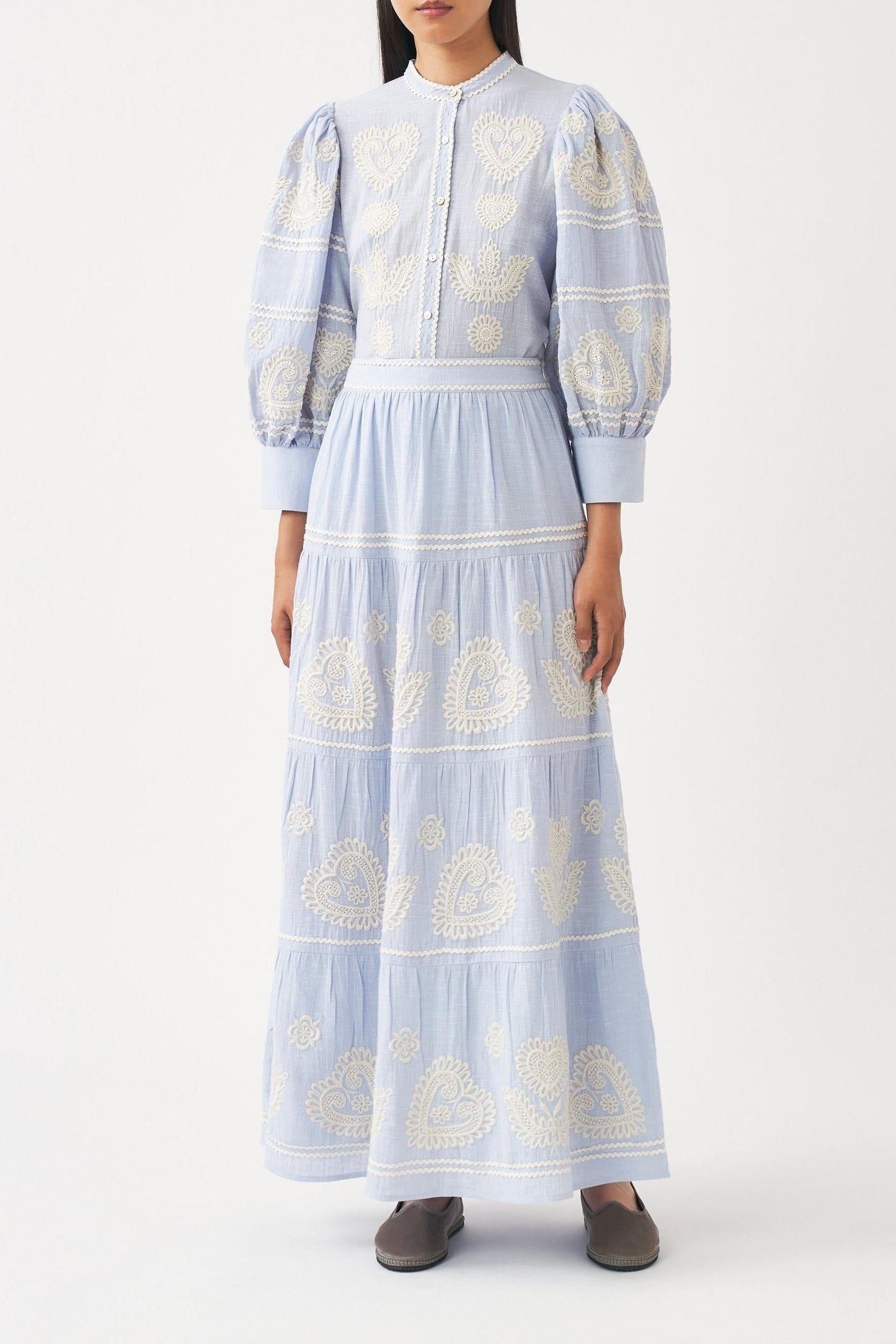 Skirt with Hungarian-inspired embroidery Rony