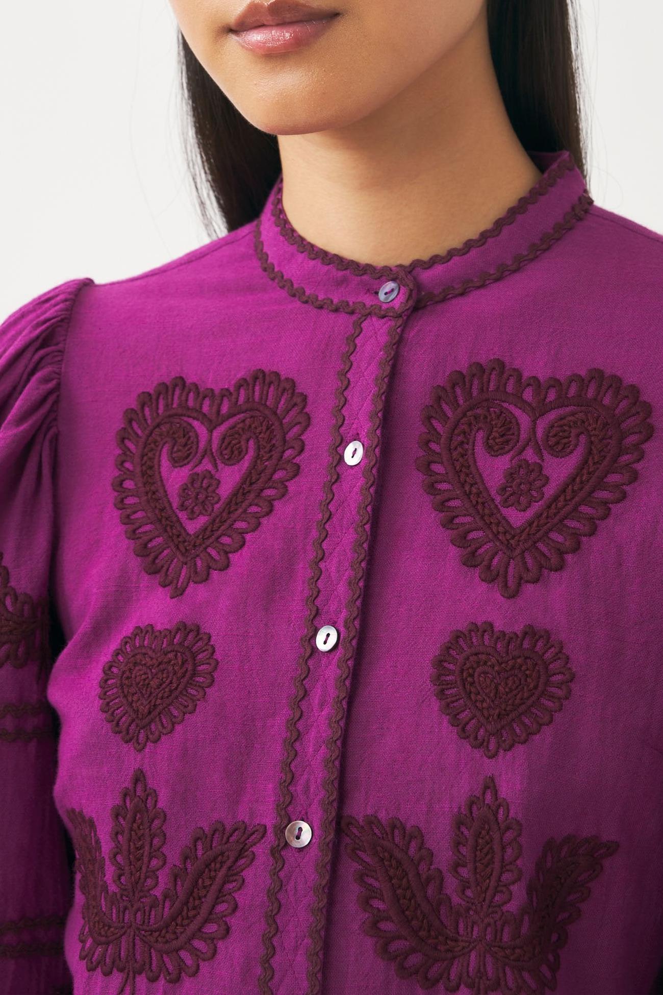 Blouse with Hungarian-inspired embroidery Rony