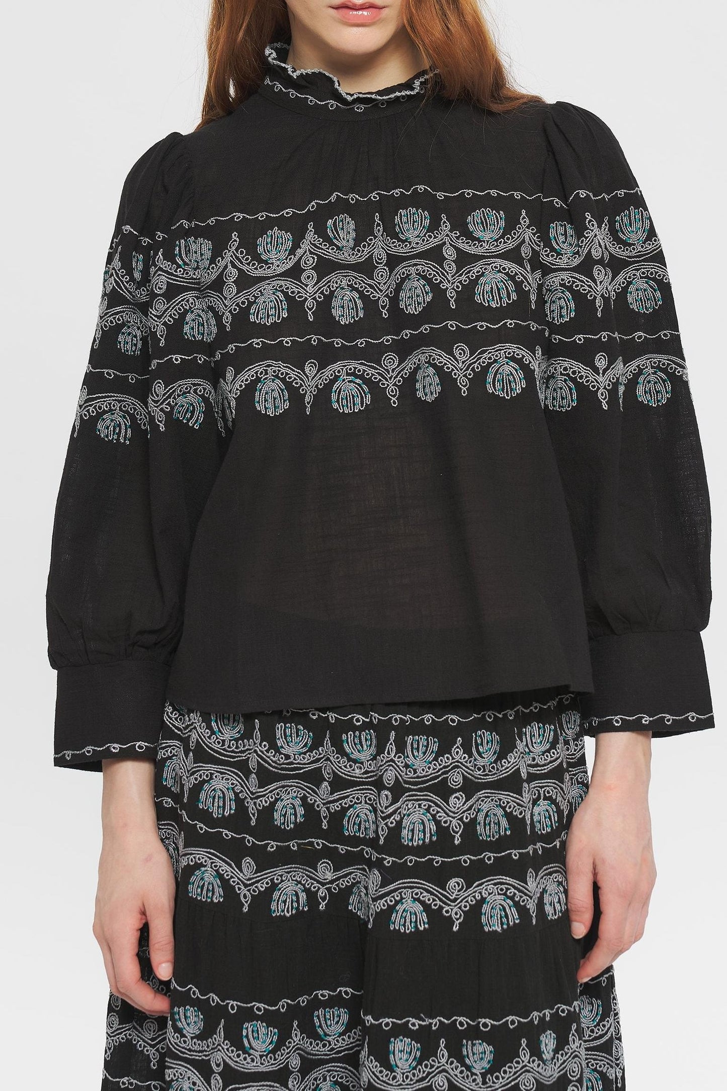 Nelly Embroidered blouse