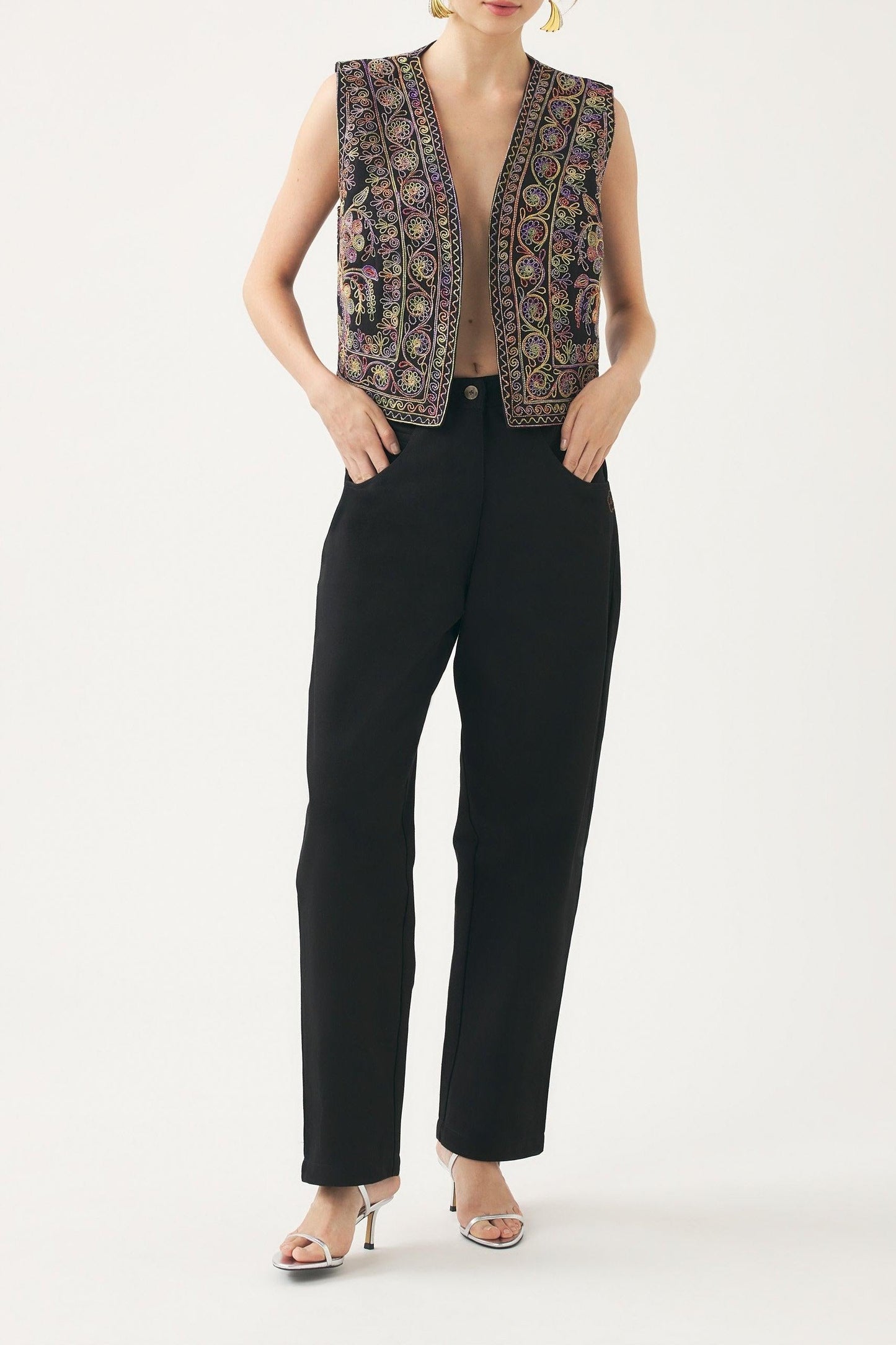 Hand-embroidered sleeveless gilet Neil