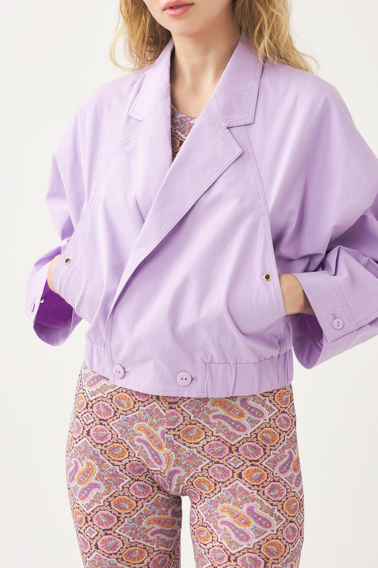 Floral-embroidered jacket Kimi