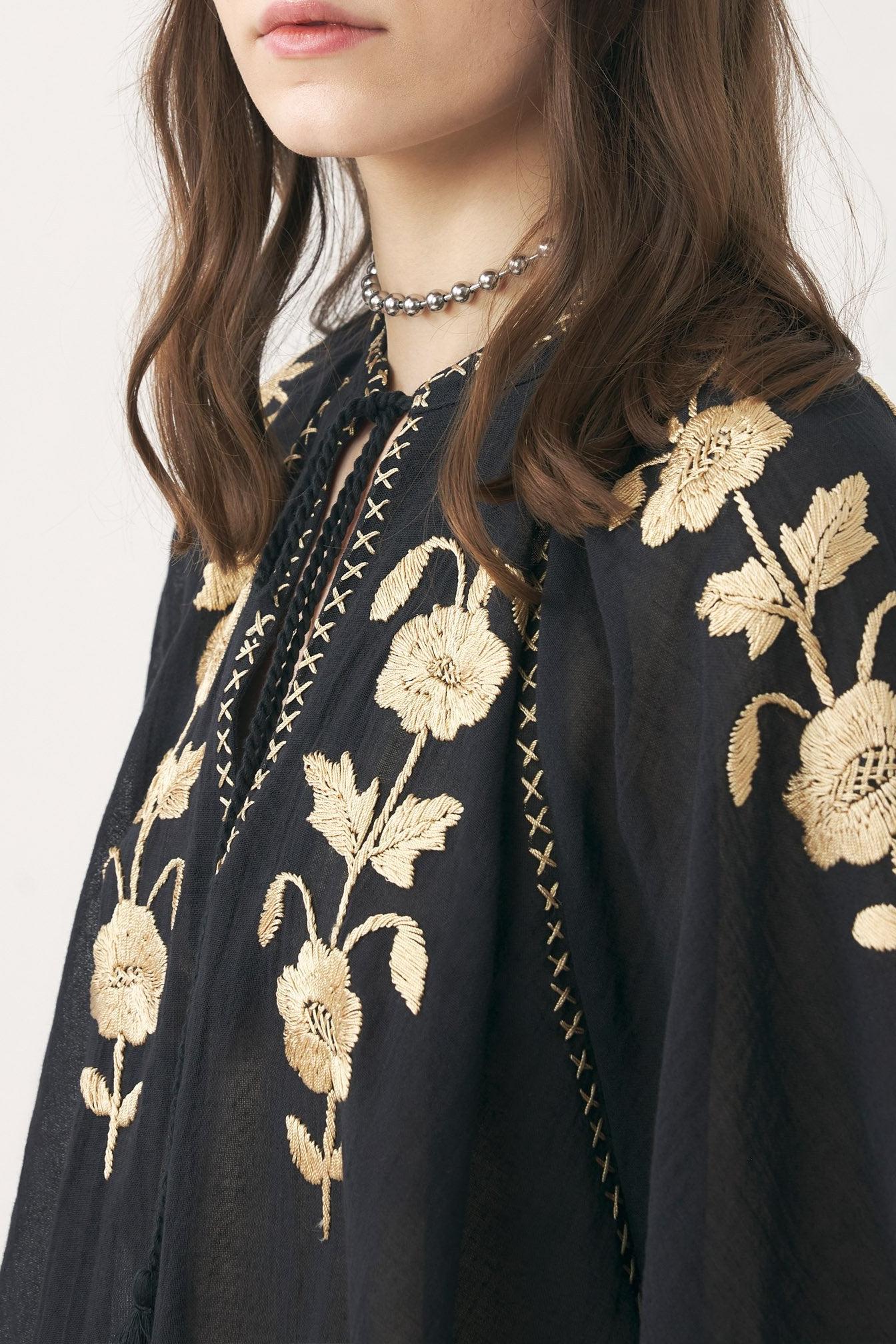 Mini kaftan hand-embroidered with silk Ila
