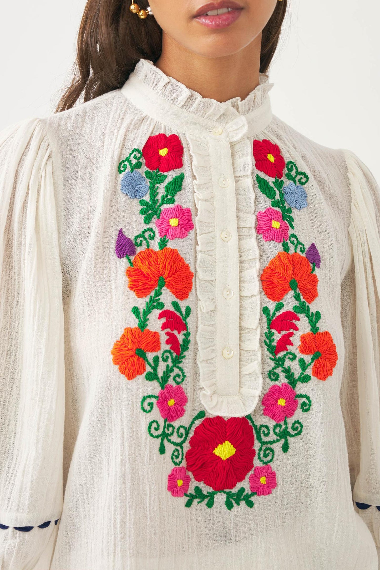 Hand-embroidered blouse Clotilda