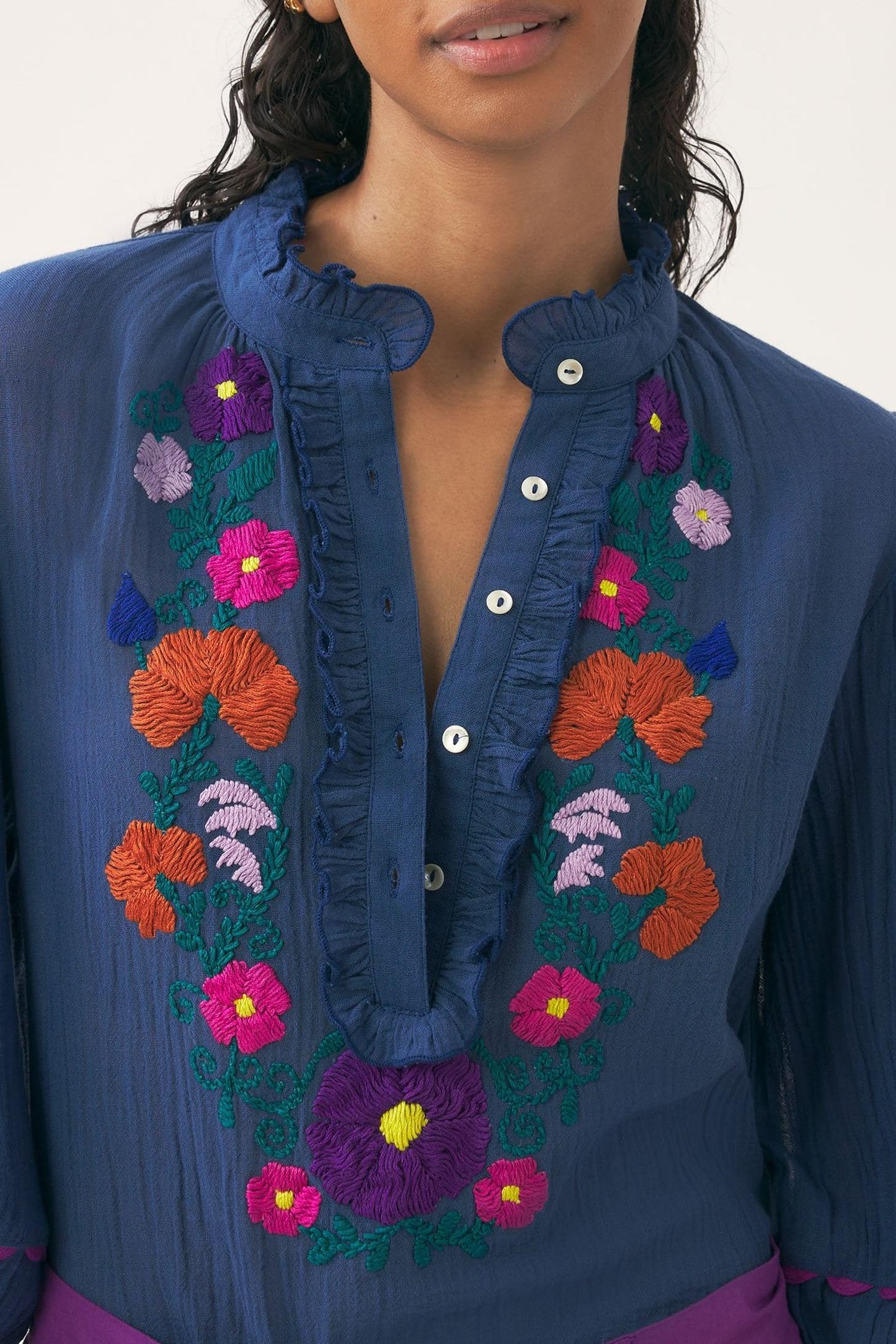 Hand-embroidered blouse Clotilda