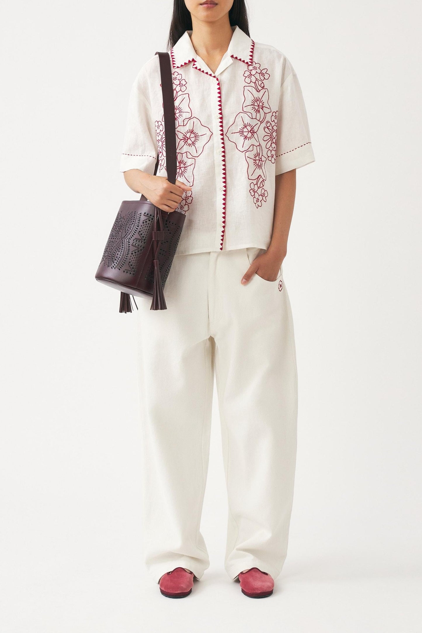 Hand-embroidered shirt Cindy