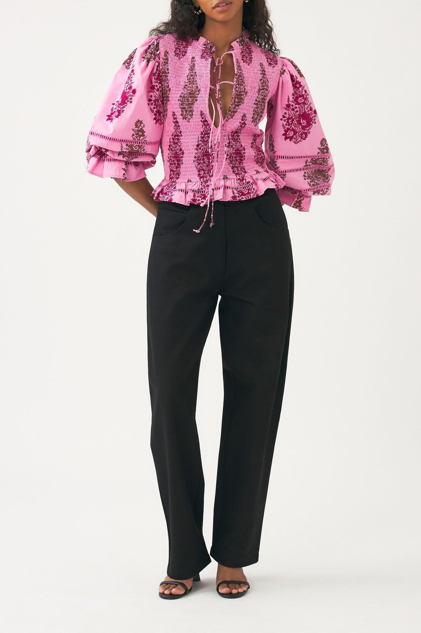 Oversized embroidered trousers Cindy