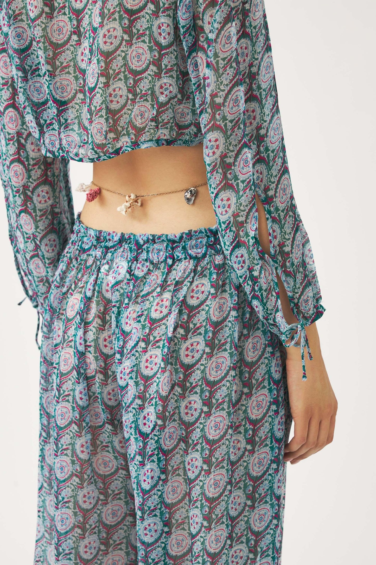 Cropped chiffon print blouse Cassy