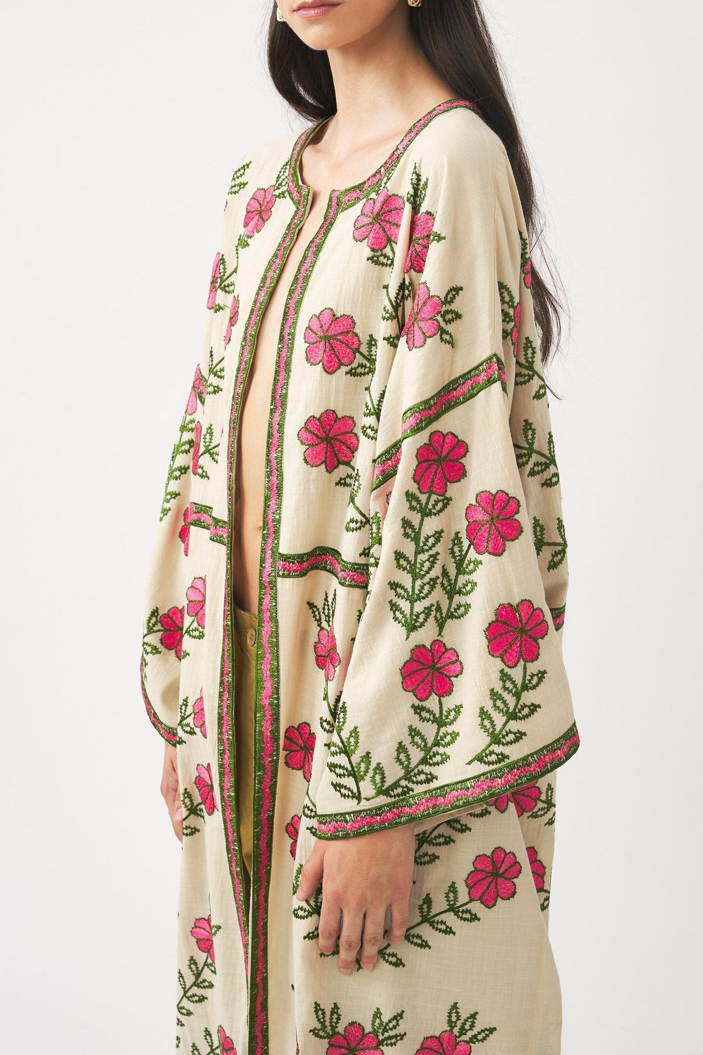 Embroidered kaftan Ario