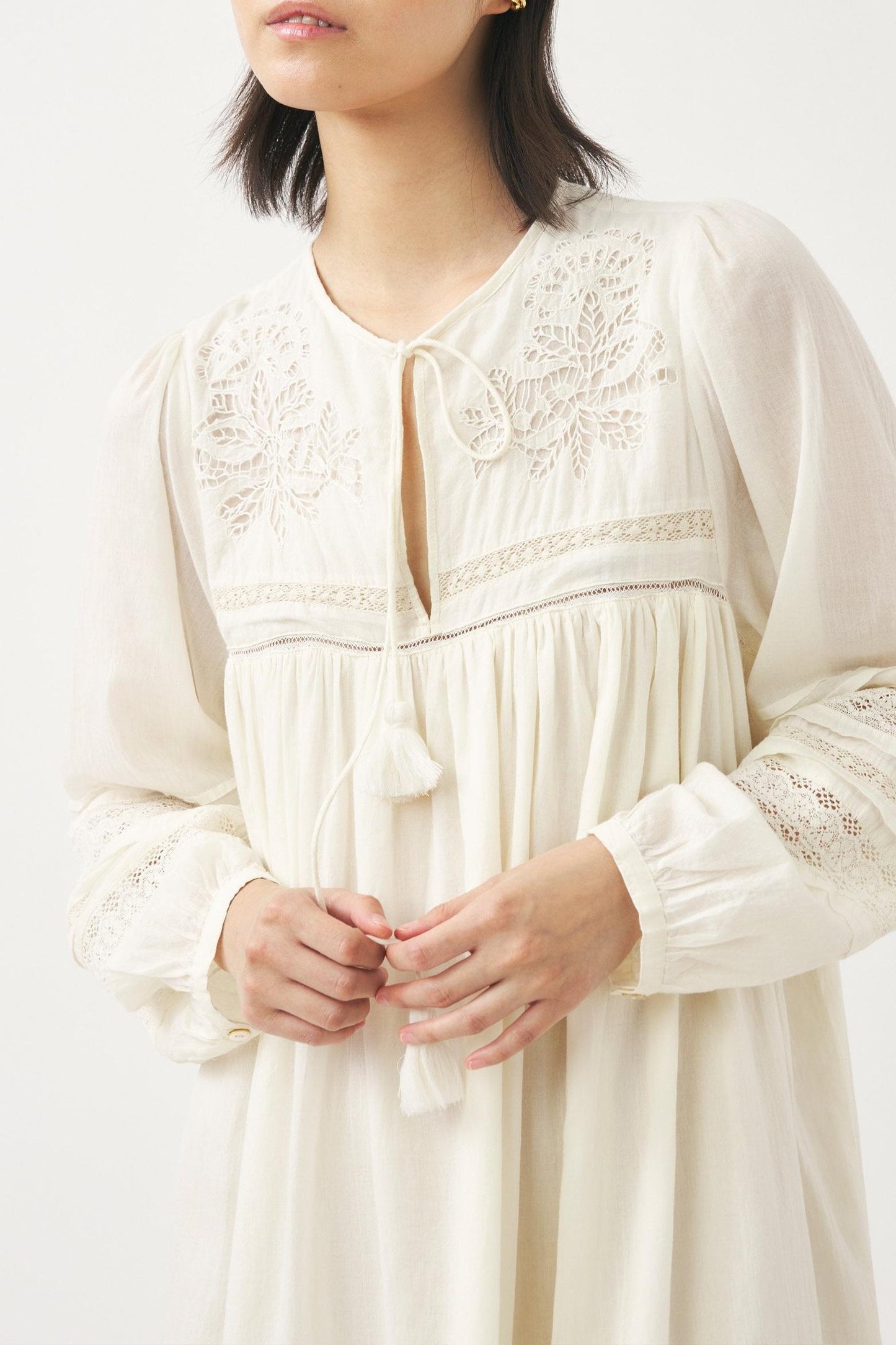 Openwork dress Aloha