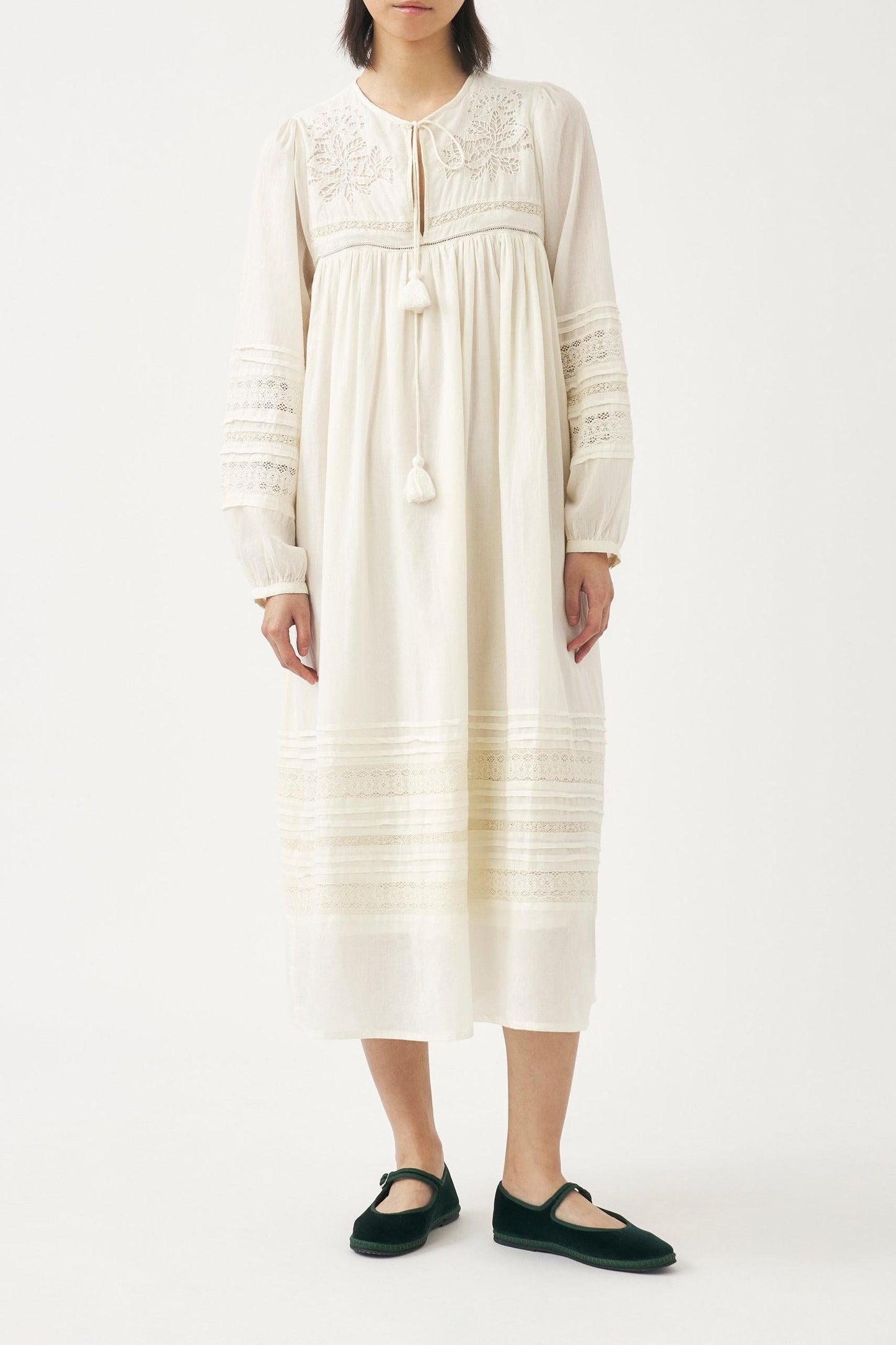 Openwork dress Aloha