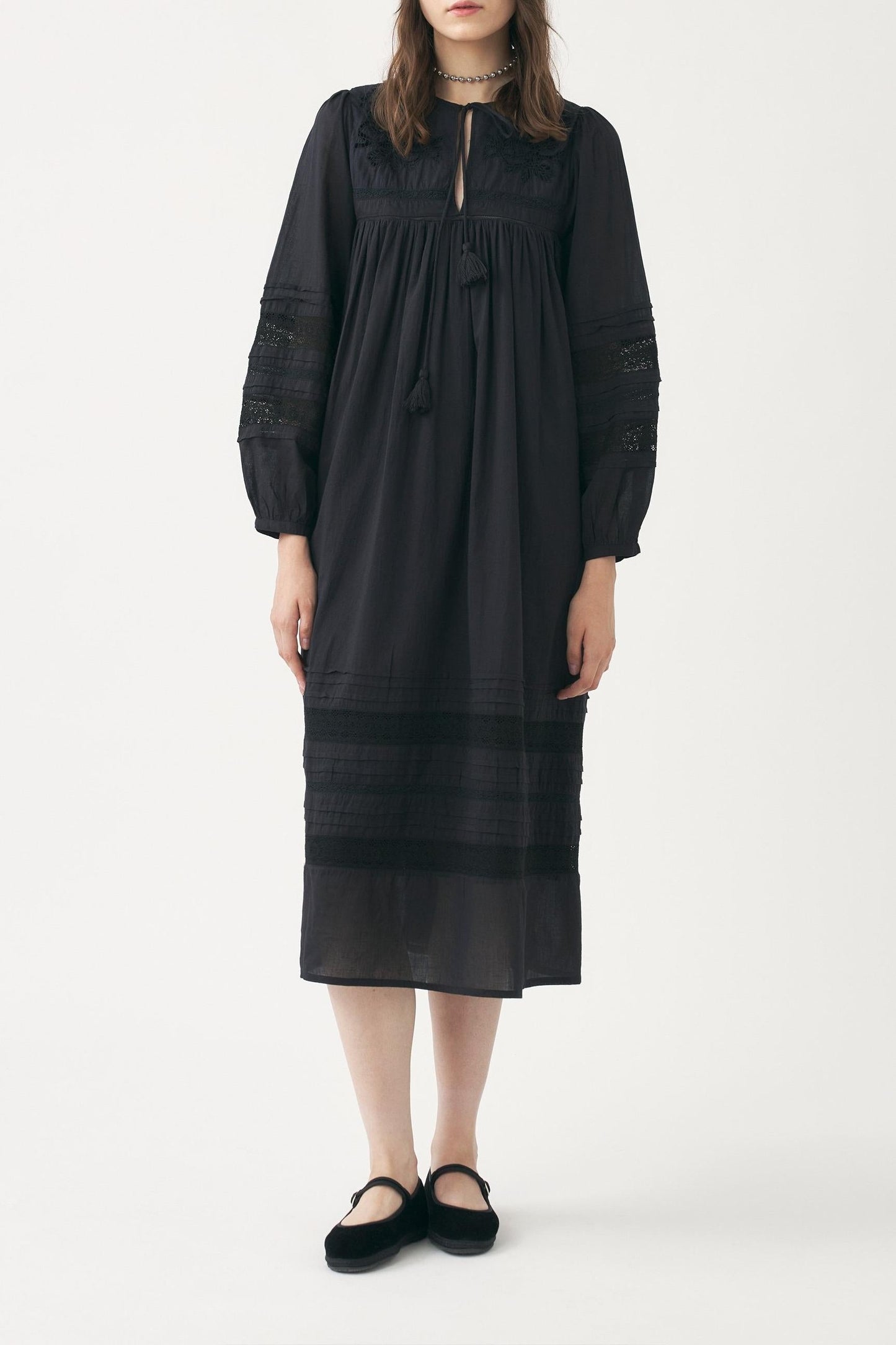 Openwork dress Aloha