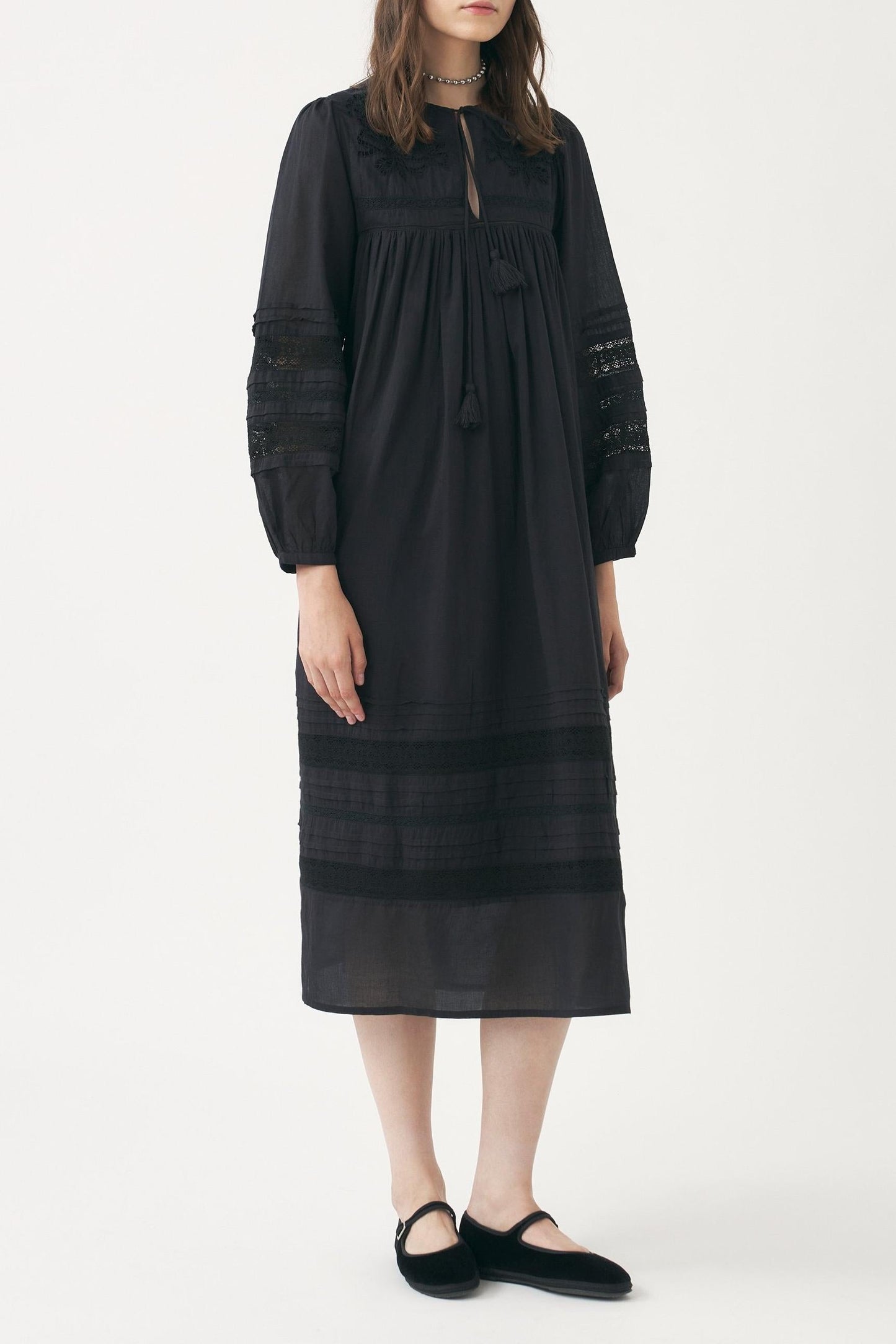 Openwork dress Aloha