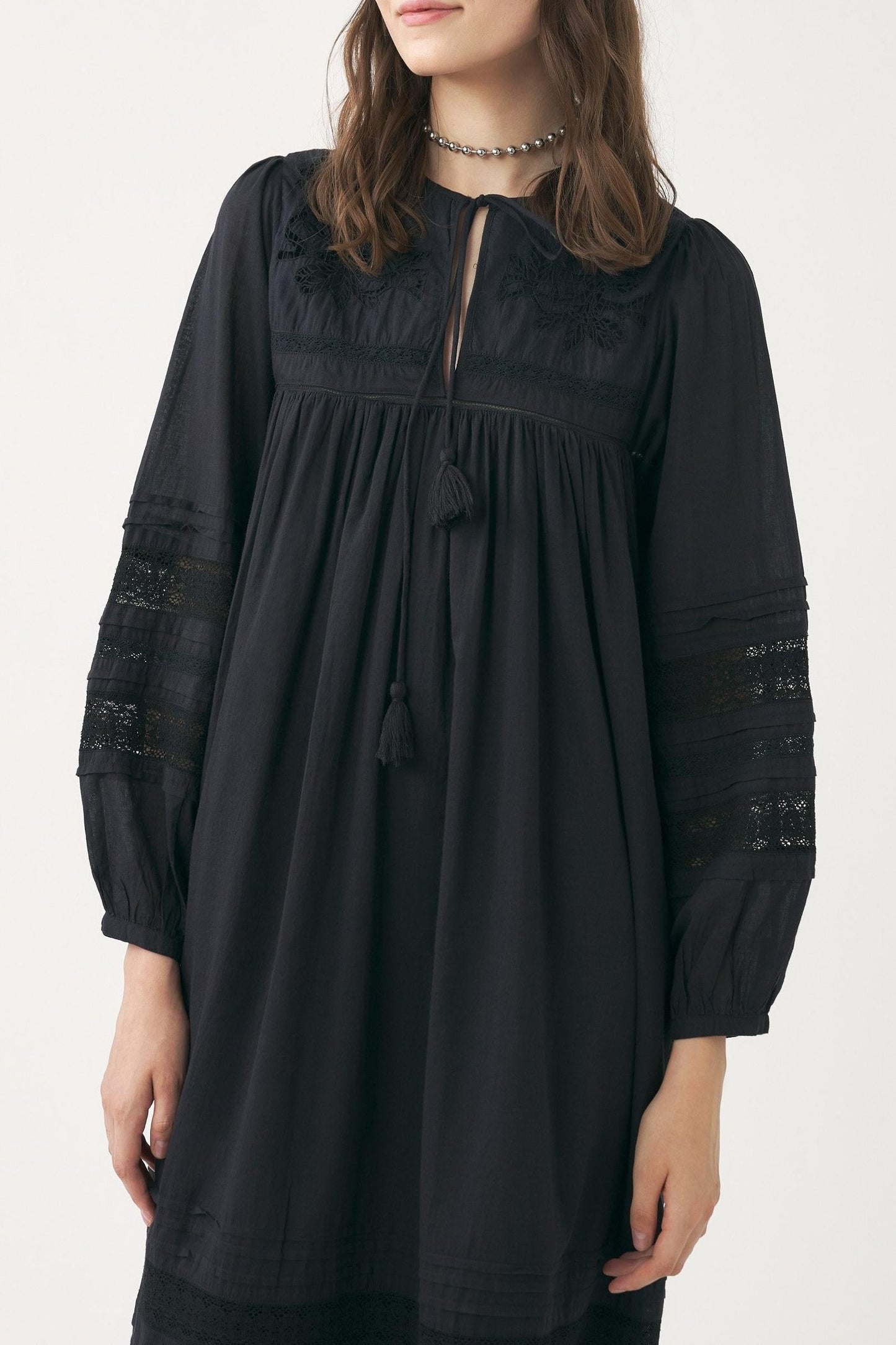 Openwork dress Aloha