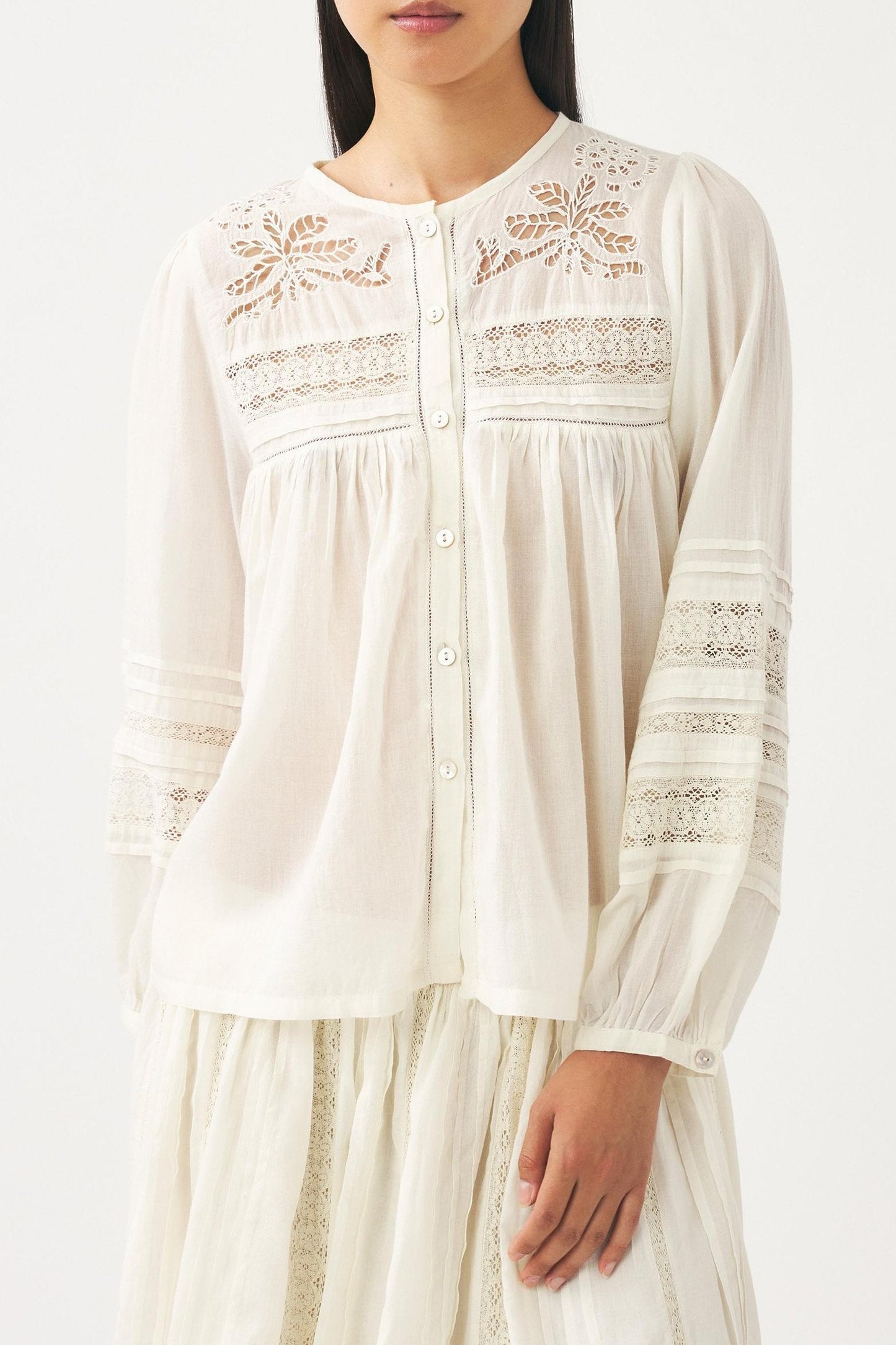Openwork blouse Aloha