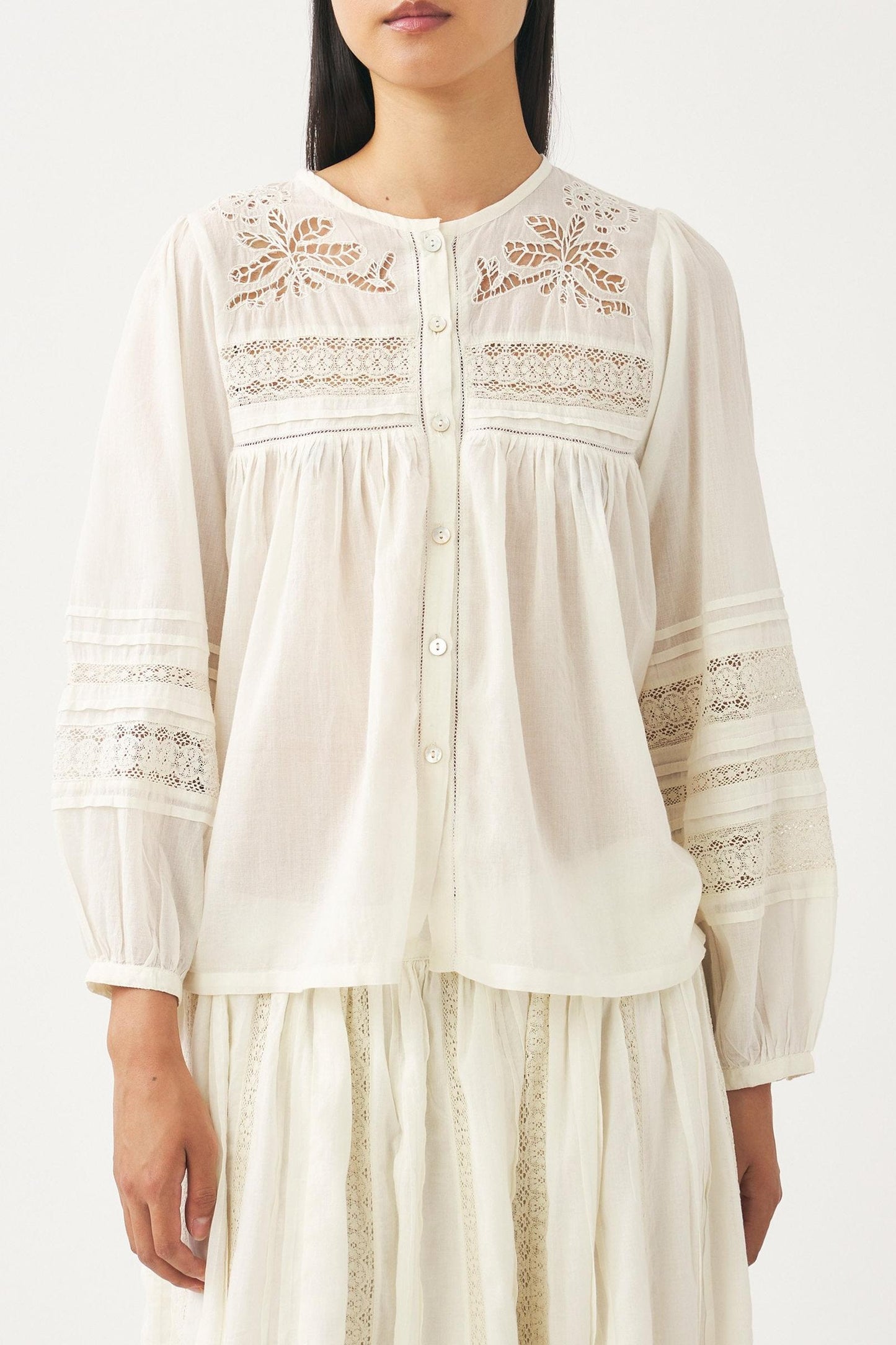 Openwork blouse Aloha