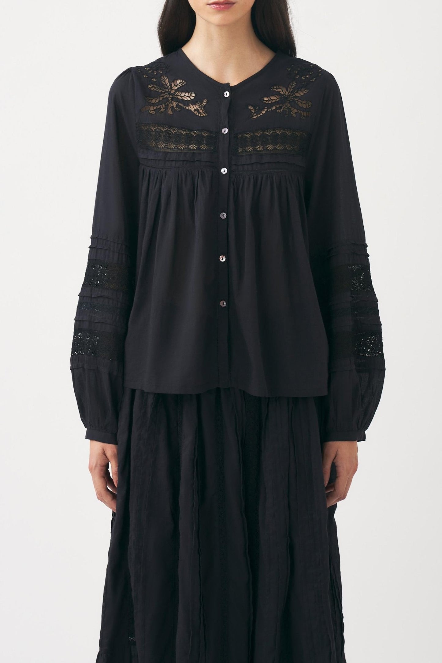 Openwork blouse Aloha