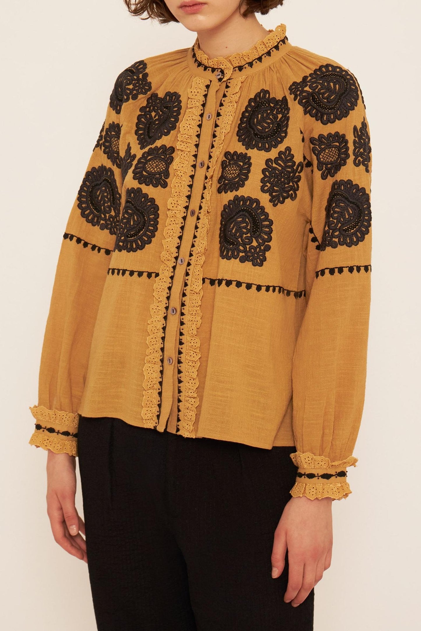 Tobby embroidered blouse